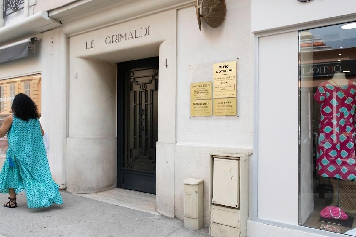 Appartement #60 Staywizus - Grimaldi 2bdr Near Beach,promenade Ac&wifi