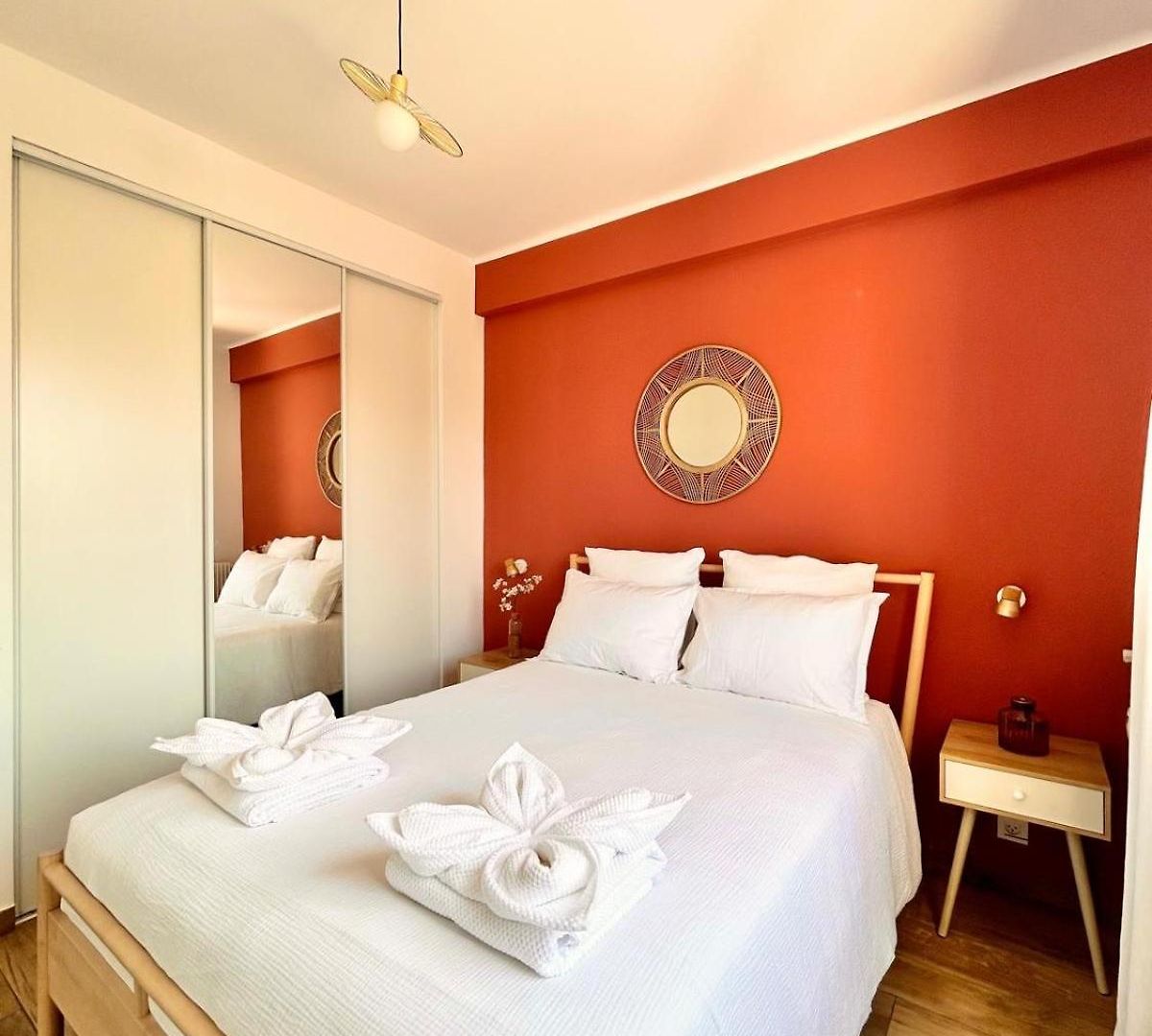 Apartment Near Port & - Private Parking - Full Nice