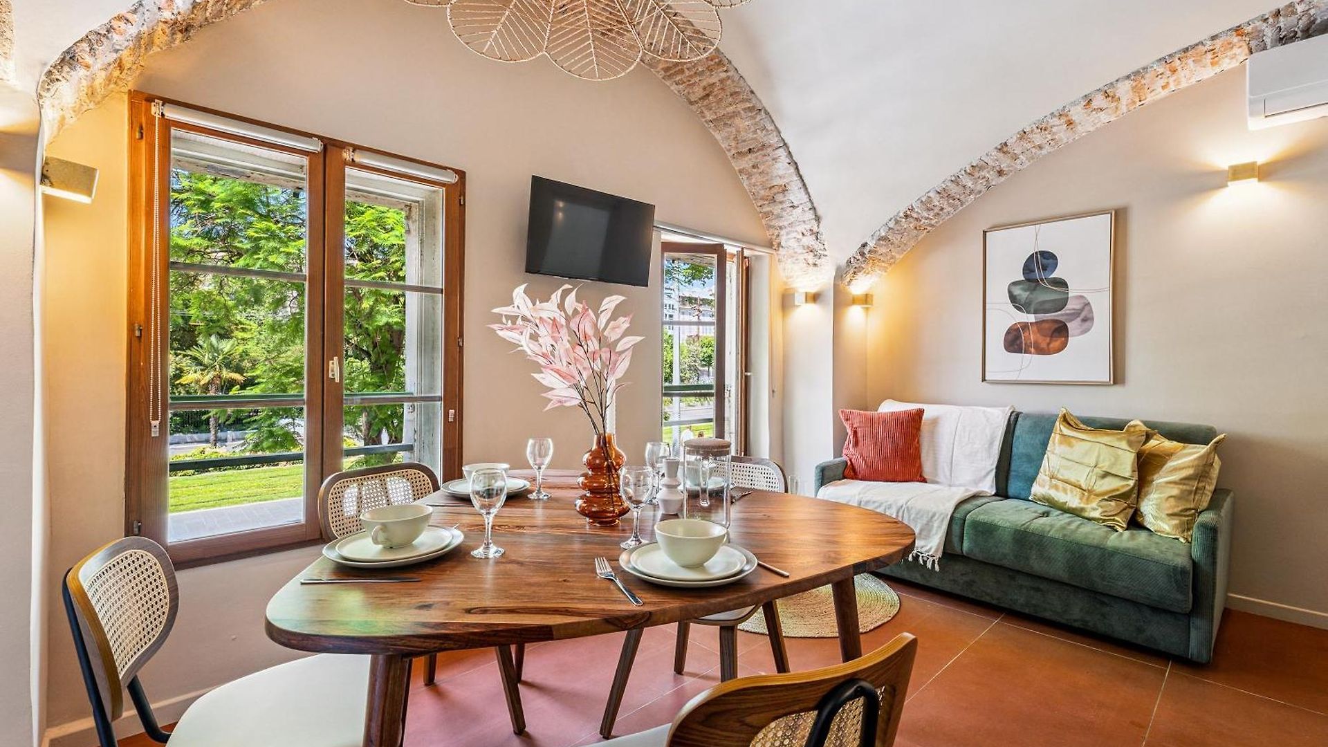 Apartment Renting - Crotti - Authentic Immersion Sea & Massena Nice