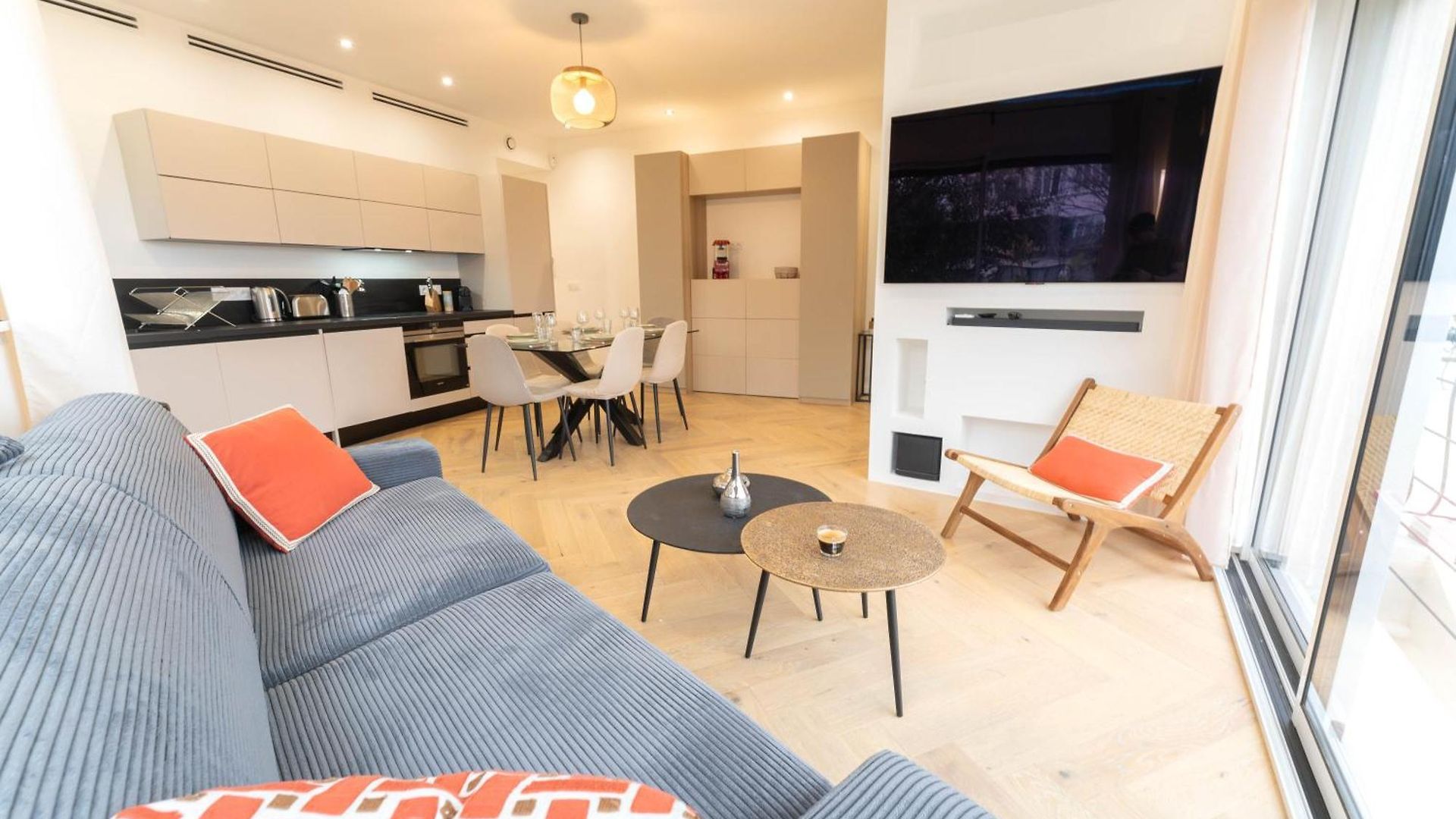 Appartement Magnifique Avec Piscine Et Jardin *