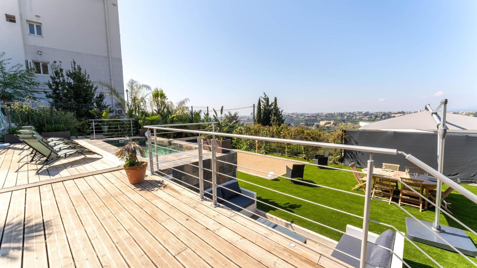 Magnifique Avec Piscine Et Jardin * Nice