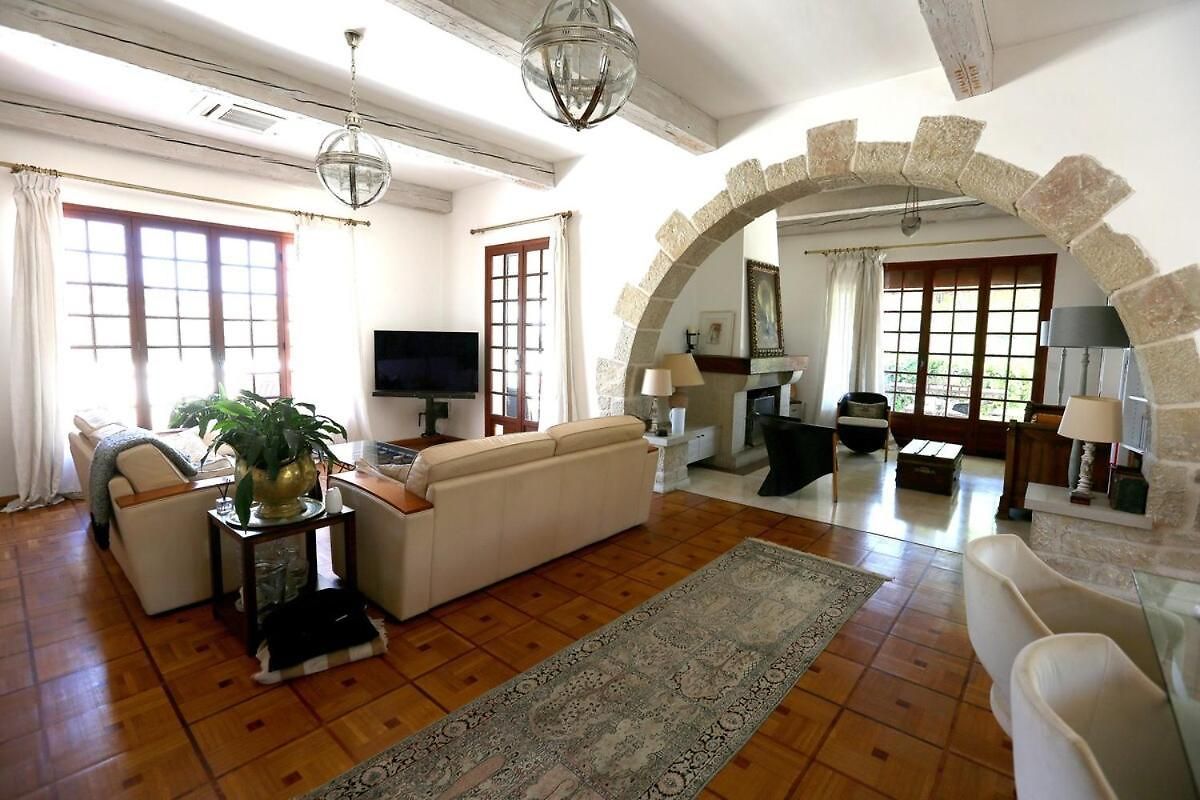 Magnifique Sur Les Collines De Nice, 6 Pièces, Clim, Barbecue, Sauna Et Hammam * Nice