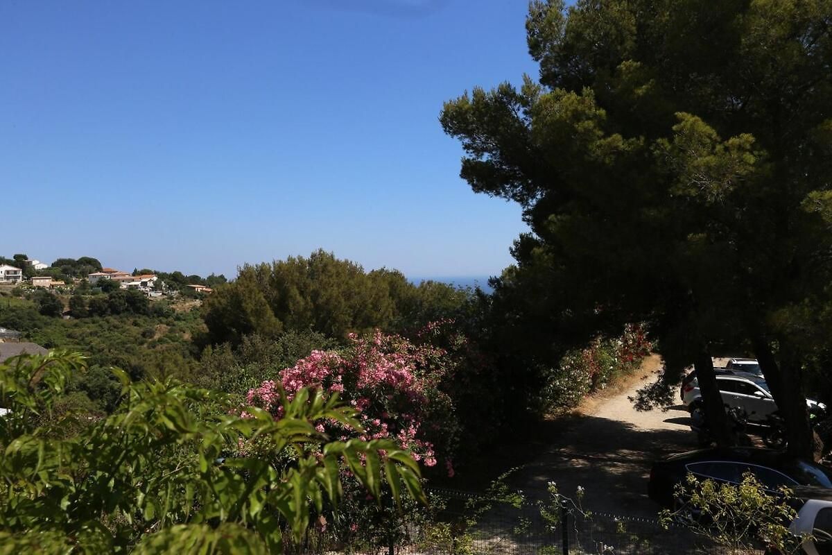 Villa Magnifique Sur Les Collines De Nice, 6 Pièces, Clim, Barbecue, Sauna Et Hammam Nice