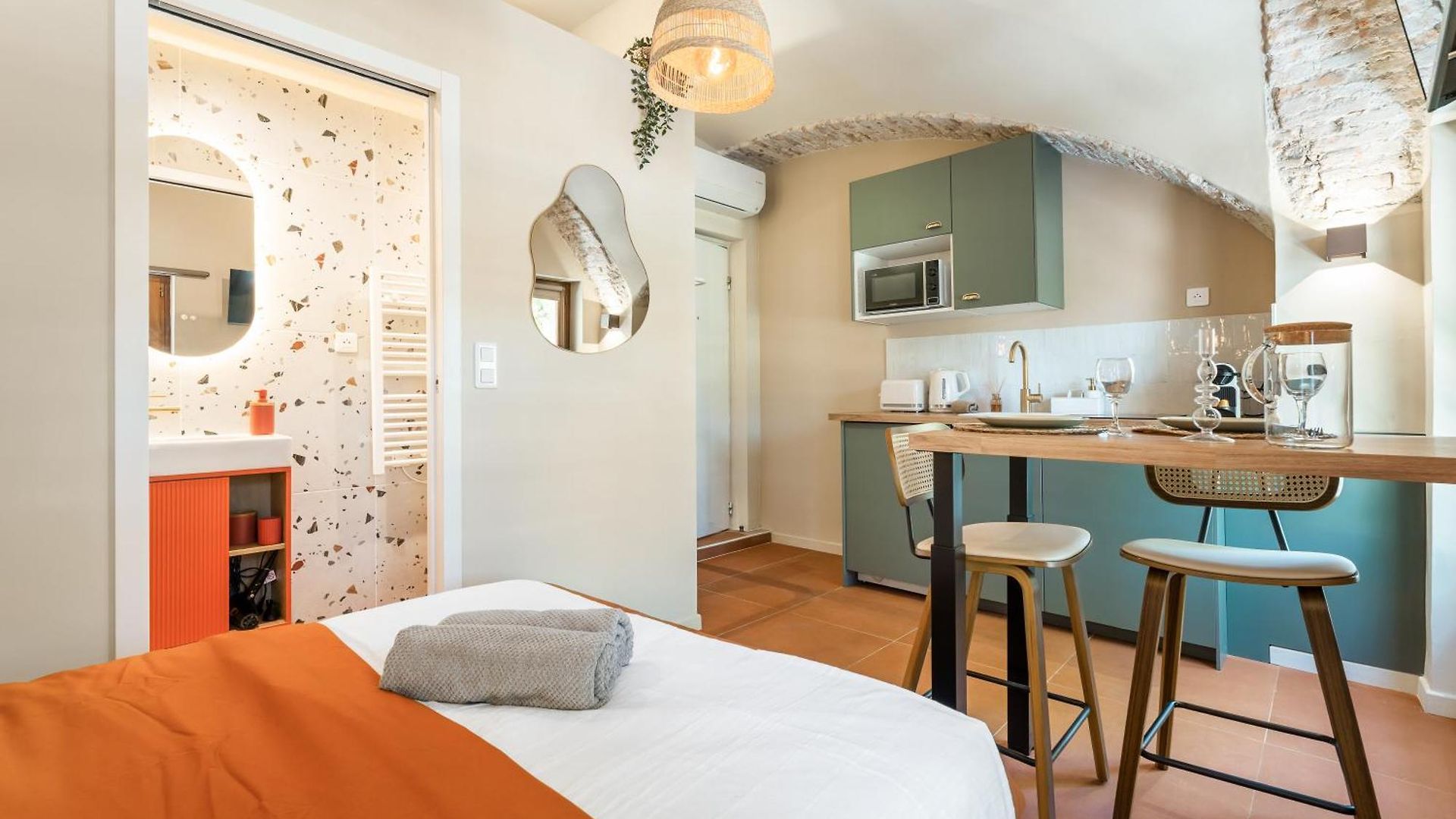 Appartement Renting - Crottib - Rare Pearl Typical Chic Massena & Sea Nice