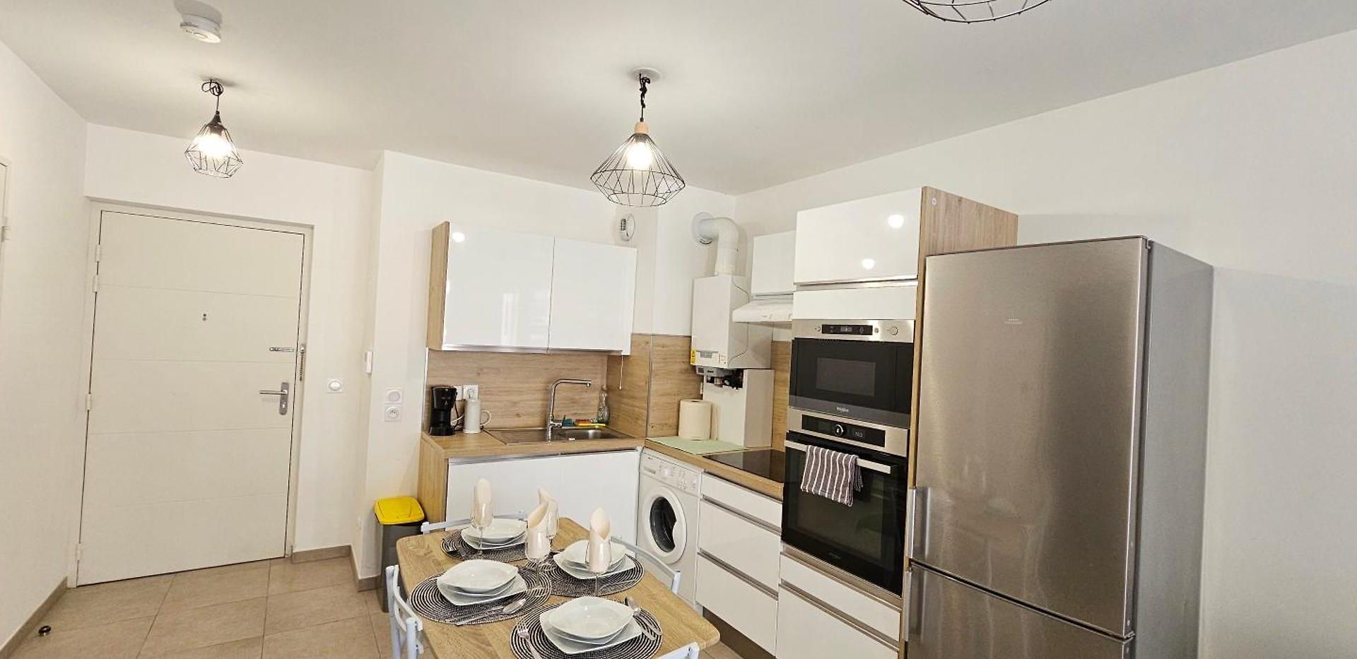 Appartement Cosy Dans Un Ecrin De Verdure -nice *
