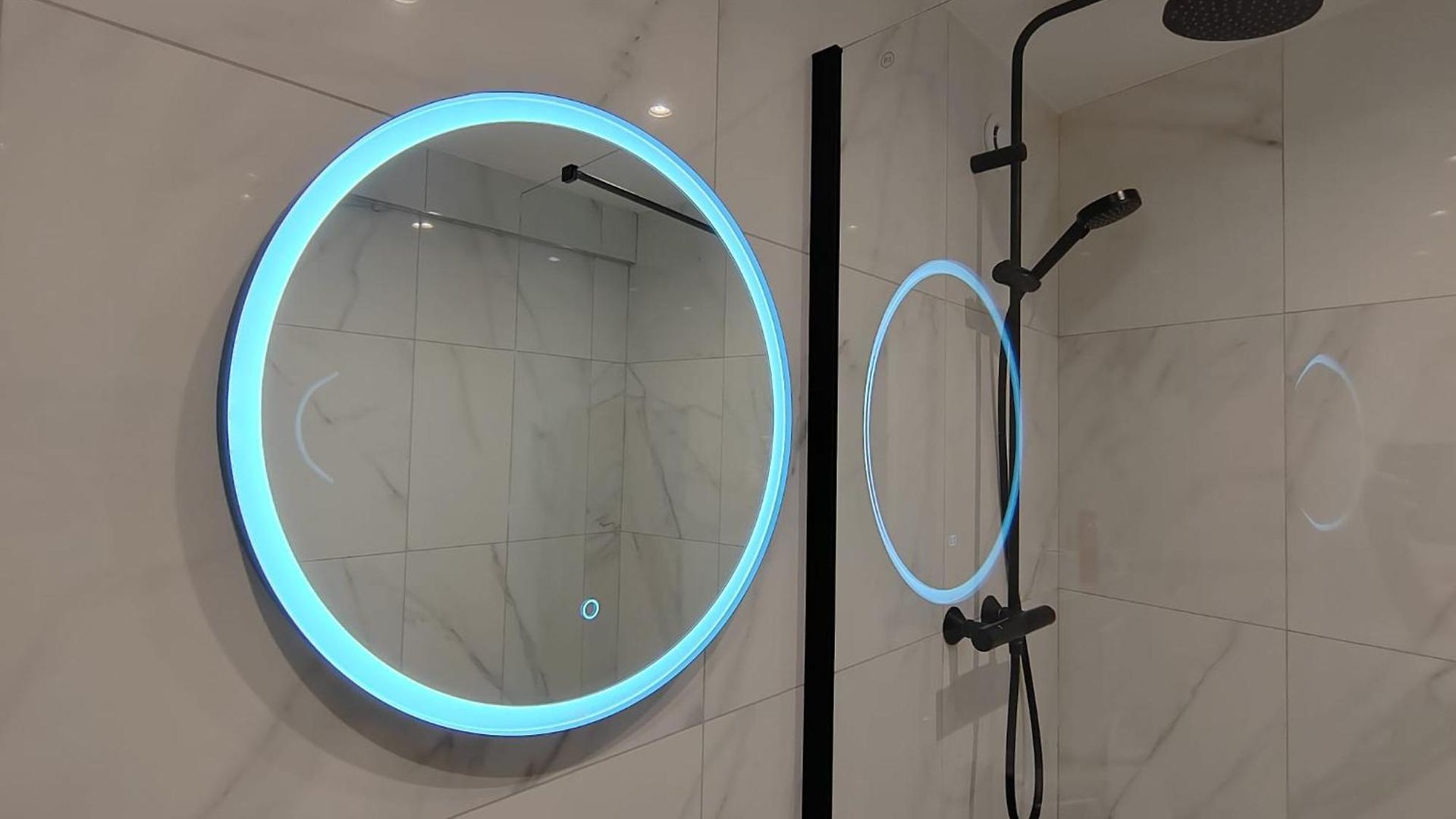 Le Clio Hyper Centre Proche Promenade *