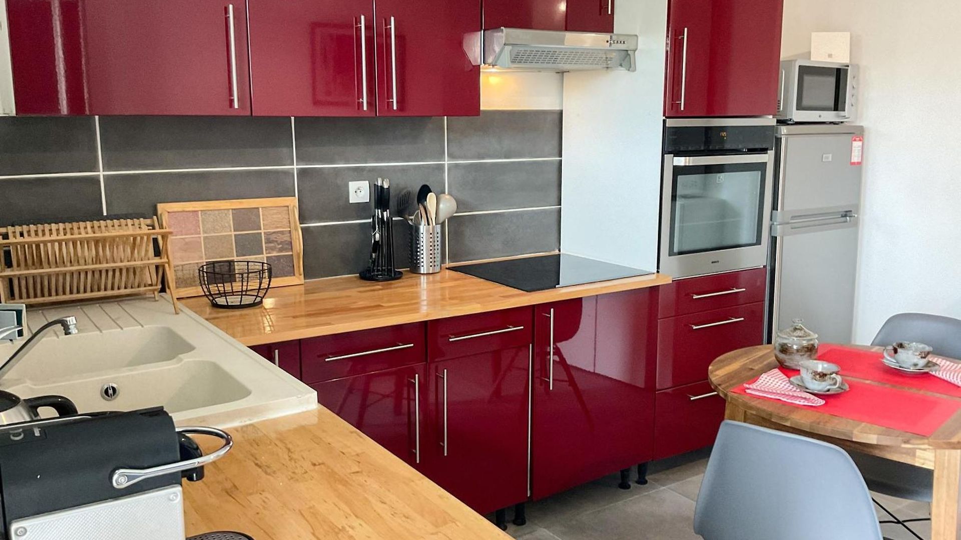 La Prom 2 - A Two Bedroom With A Sea View *