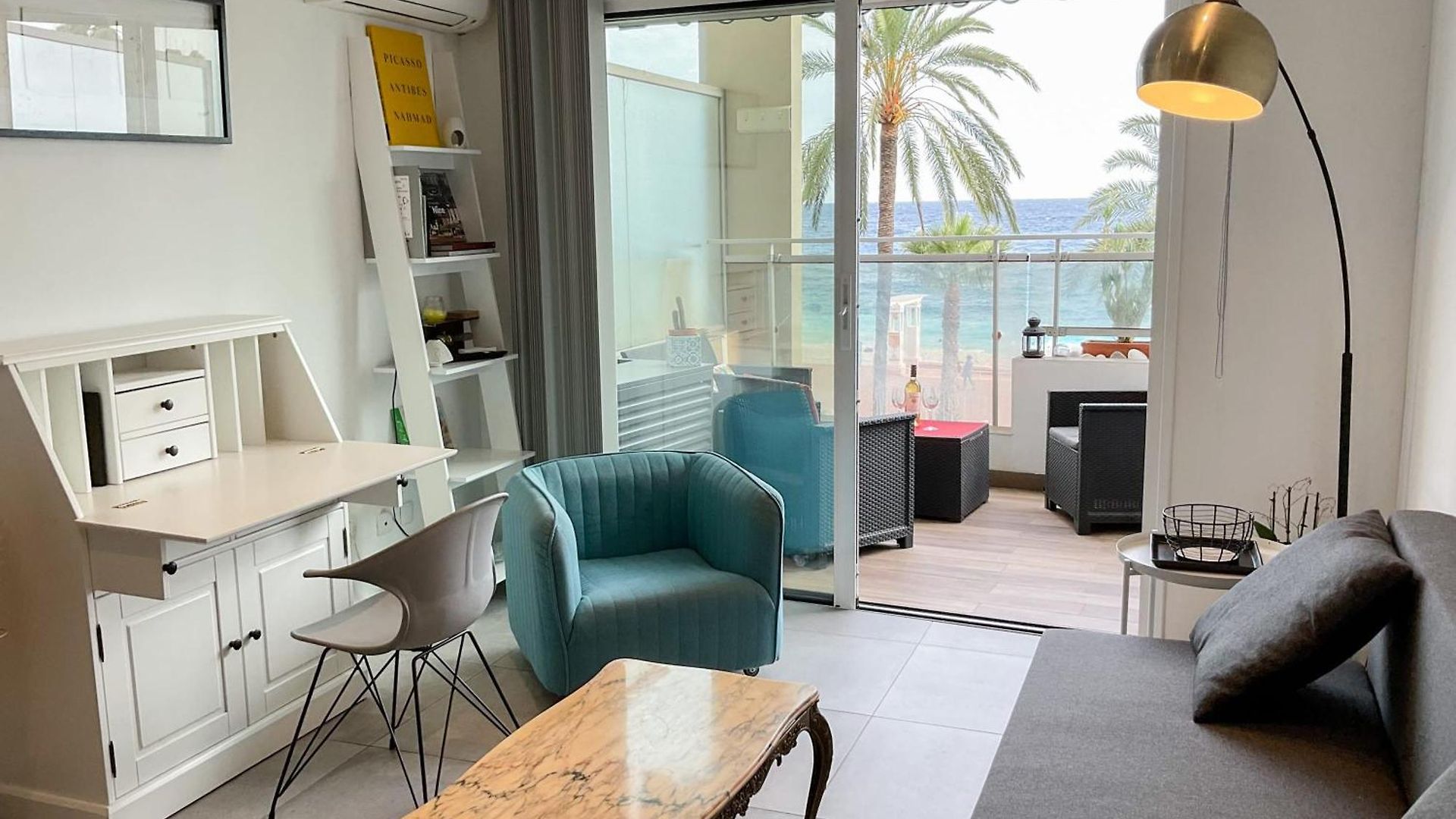 La Prom 2 - A Two Bedroom With A Sea View * Nice