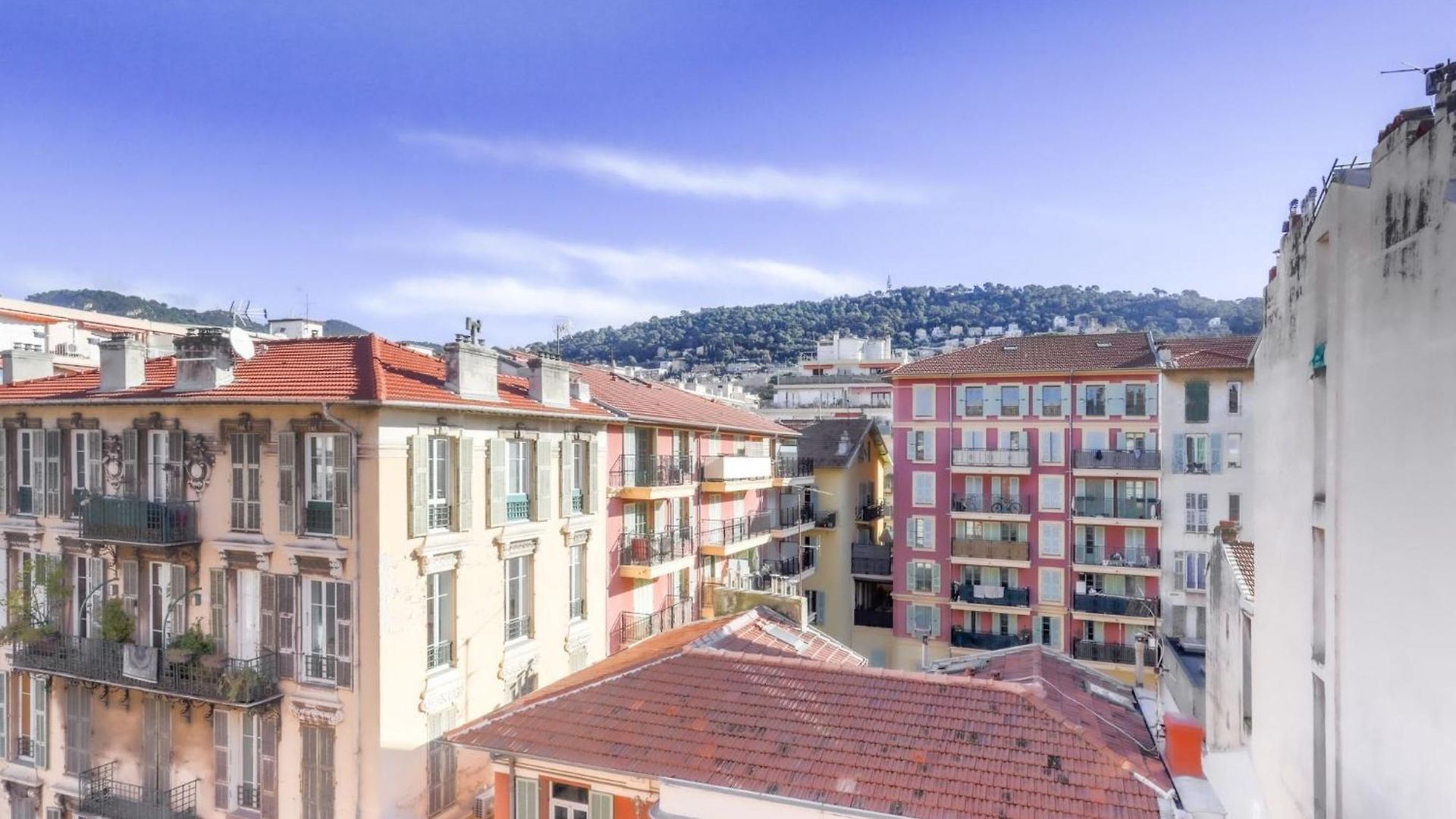 Le Palais Du Vieux Port By Interhome Apartment *