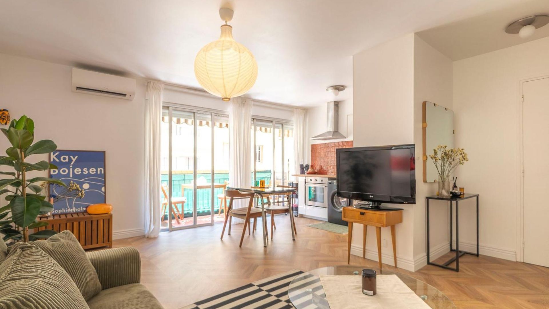 Superbe 2 Pièces Contemporain Au Cœur De * Nice