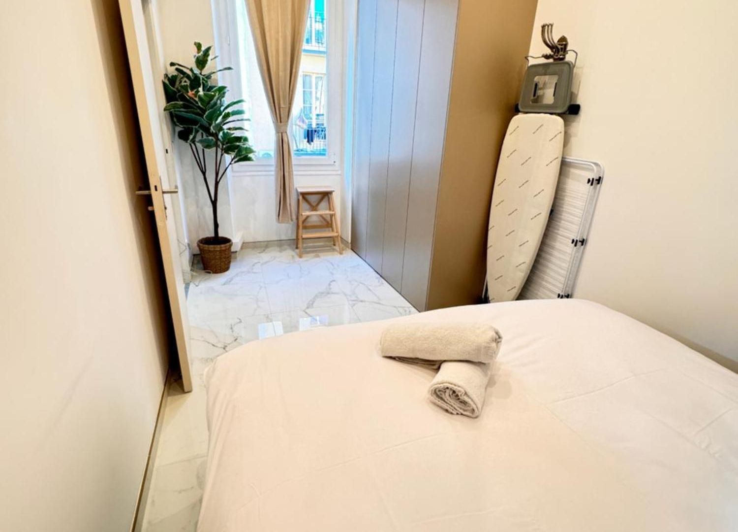Bright, & Stylish 3 Min Walk To The Sea Appartement Nice