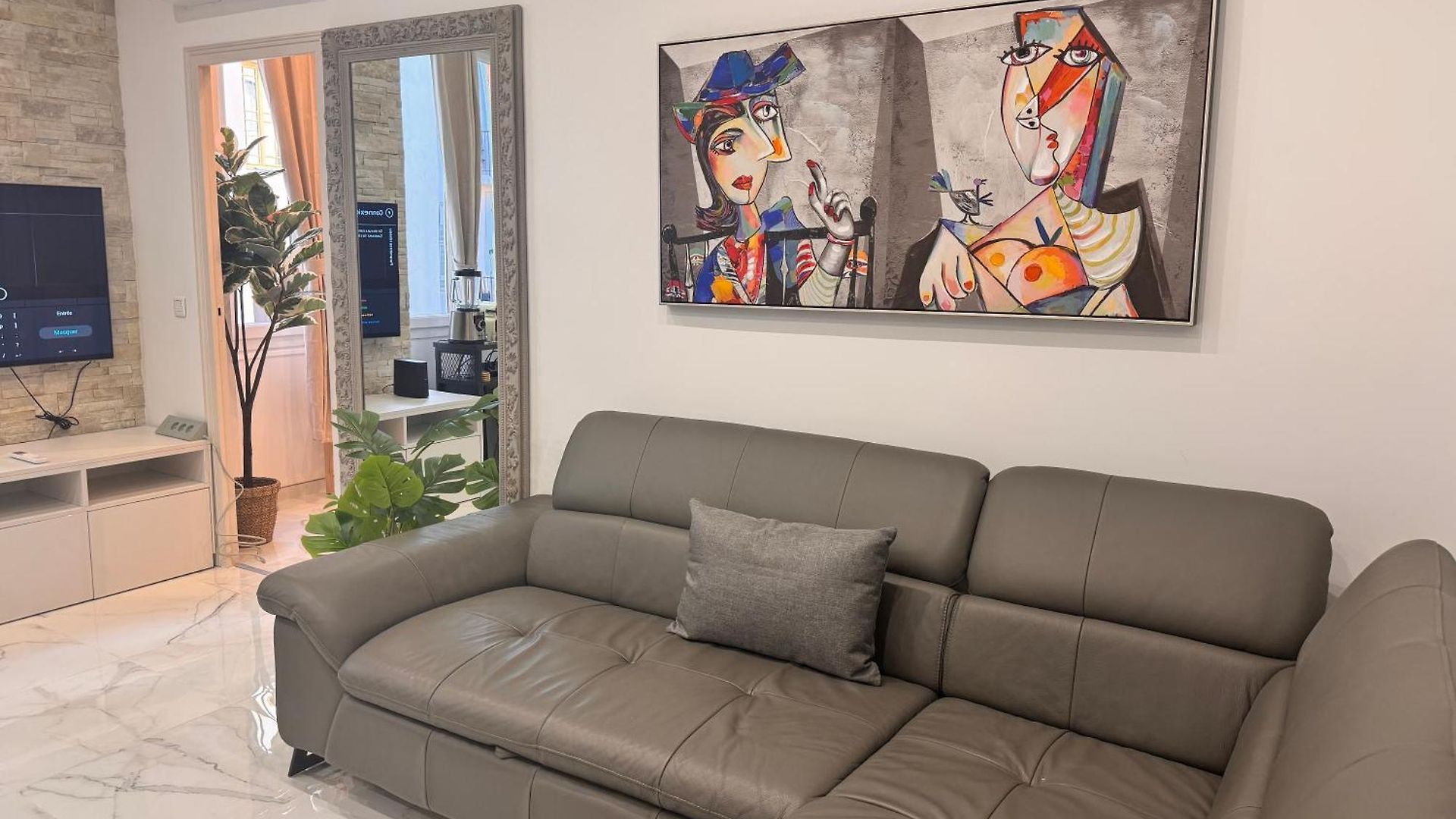 Bright, & Stylish 3 Min Walk To The Sea Appartement Nice