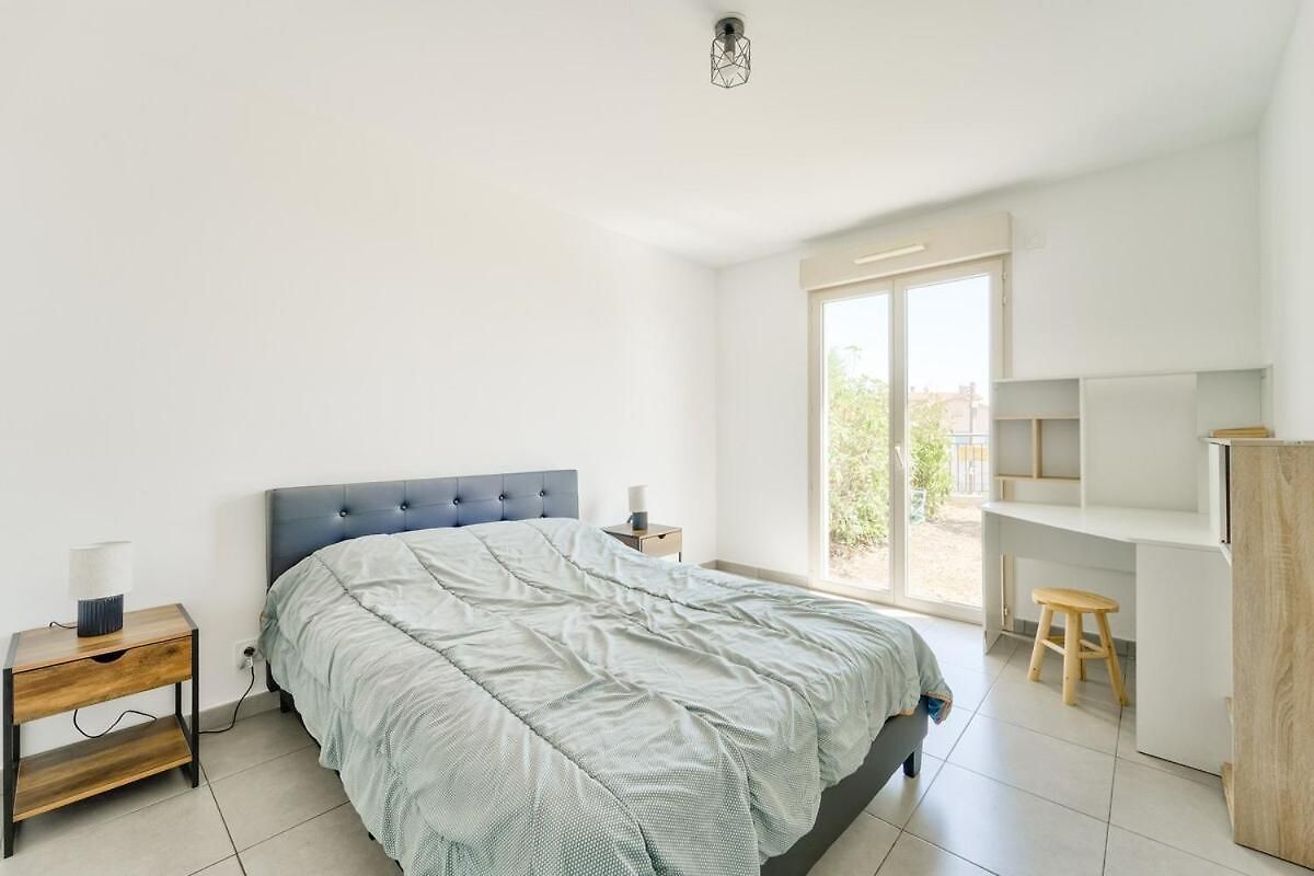 Apartment Lovely 1br With Garden, Private Parking & Sea View Nice