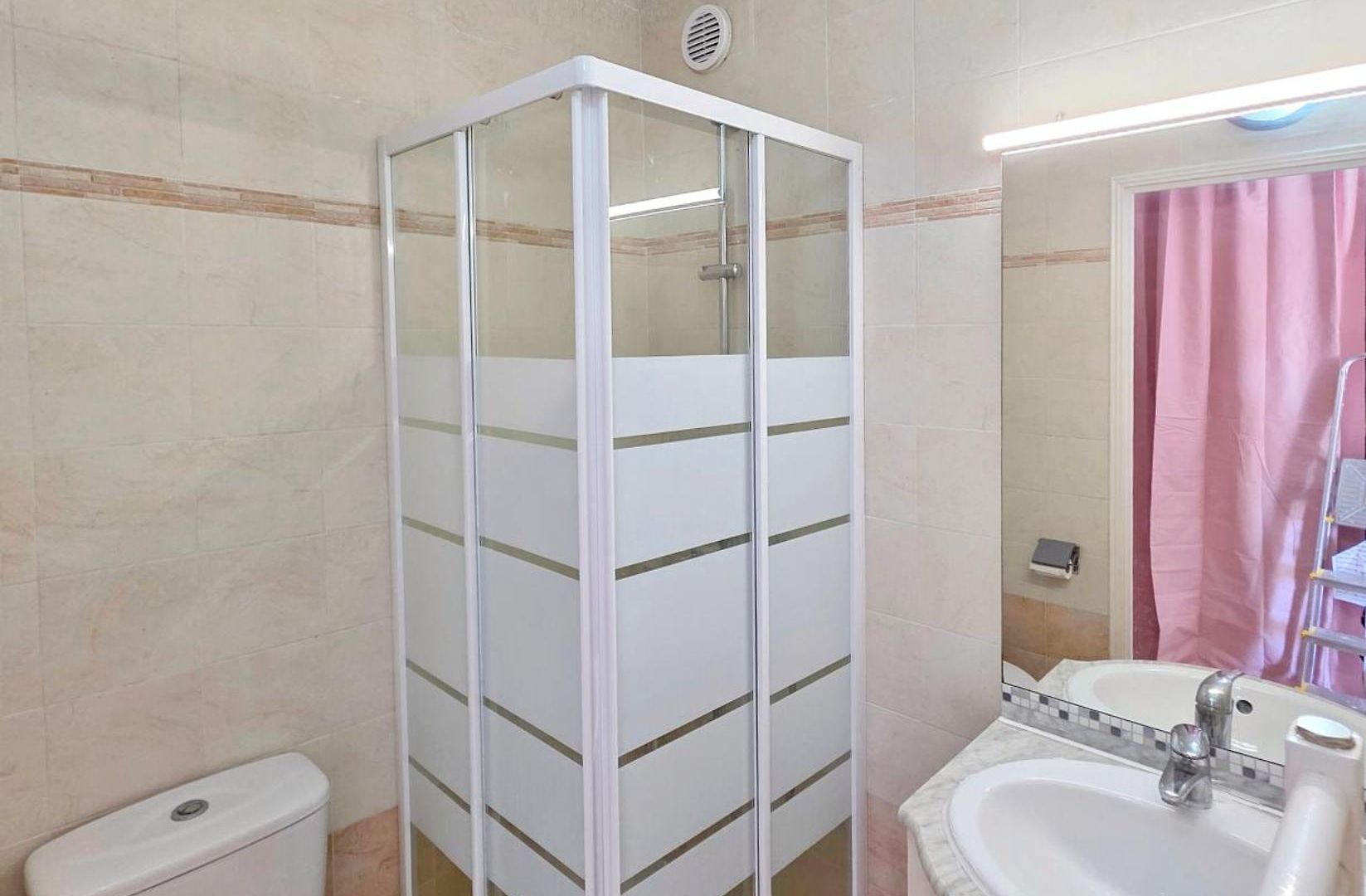 Near Tramway, & Airport - Air Conditioning & Free Wifi * Nice
