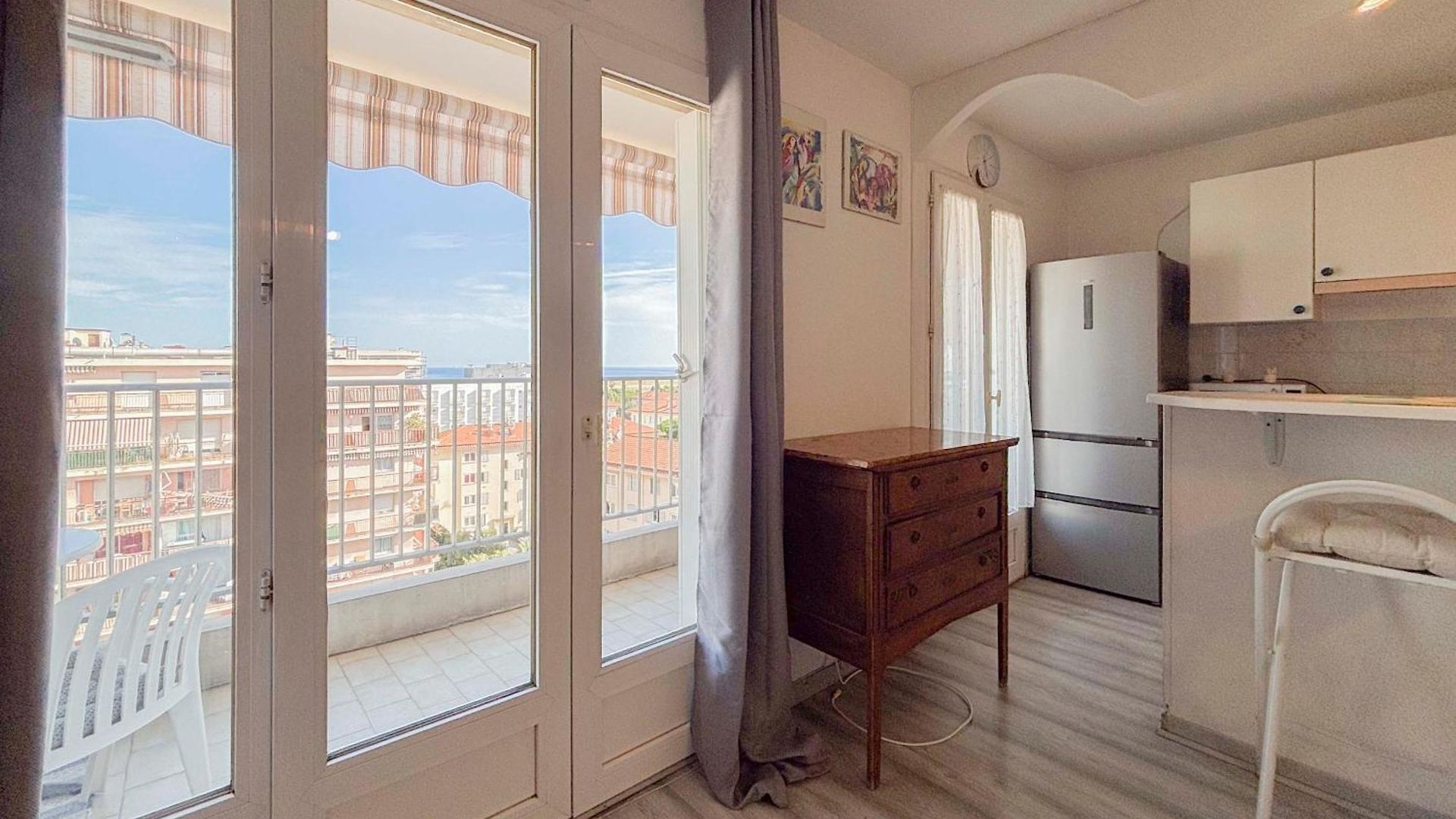 Douceur Azureenne - Wifi, Parking, Vue Mer, 4pers * Nice
