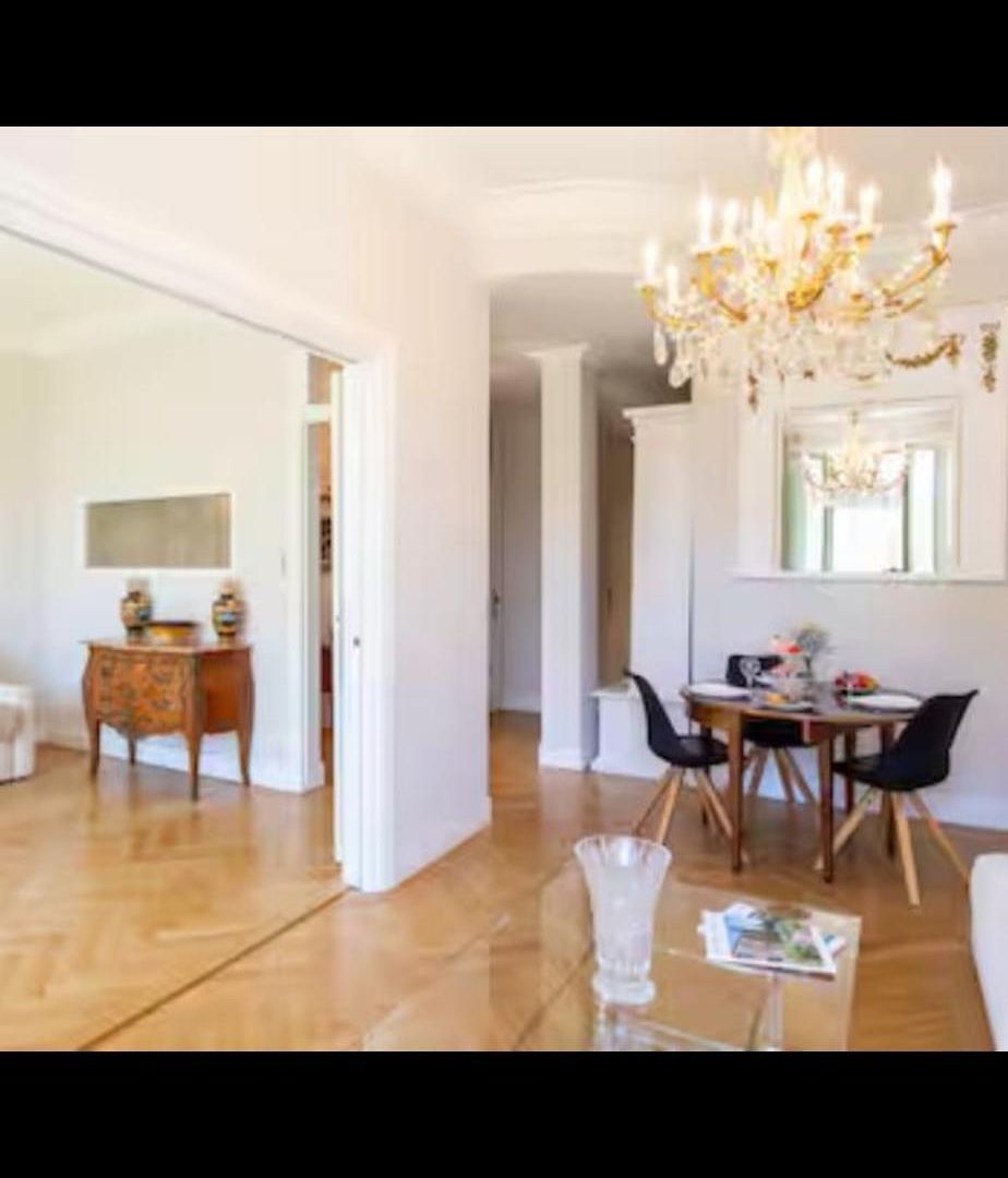 Le Grand Bourgeois A Apartment *
