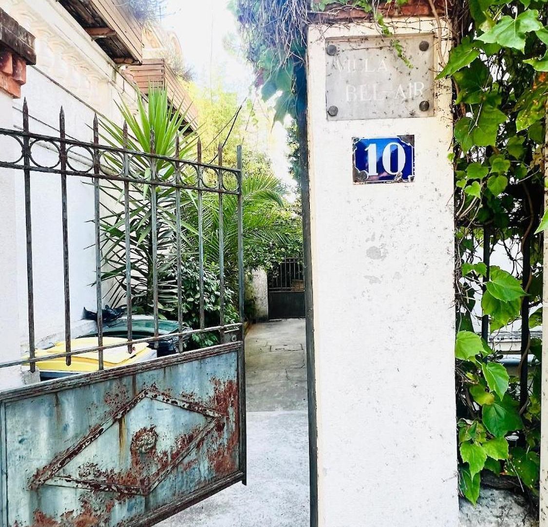 Sublime 2 Bedroom Spacious And Bright Ac Private Parking Apartment *