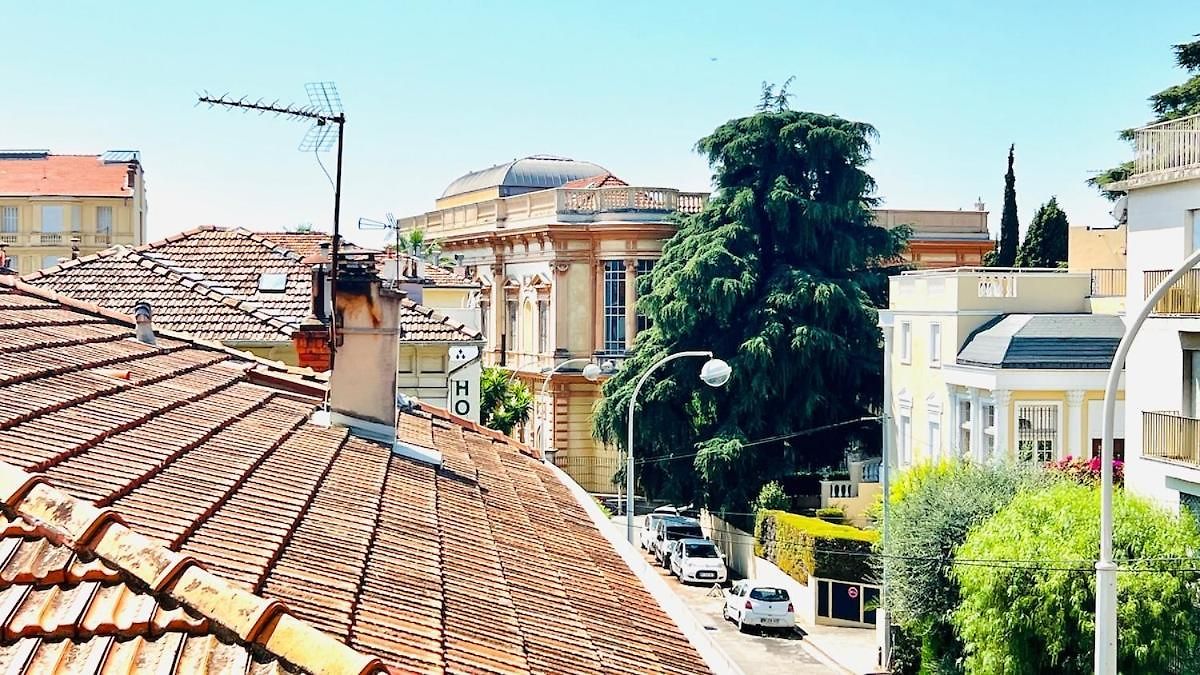 Sublime 2 Bedroom Spacious And Bright Ac Private Parking