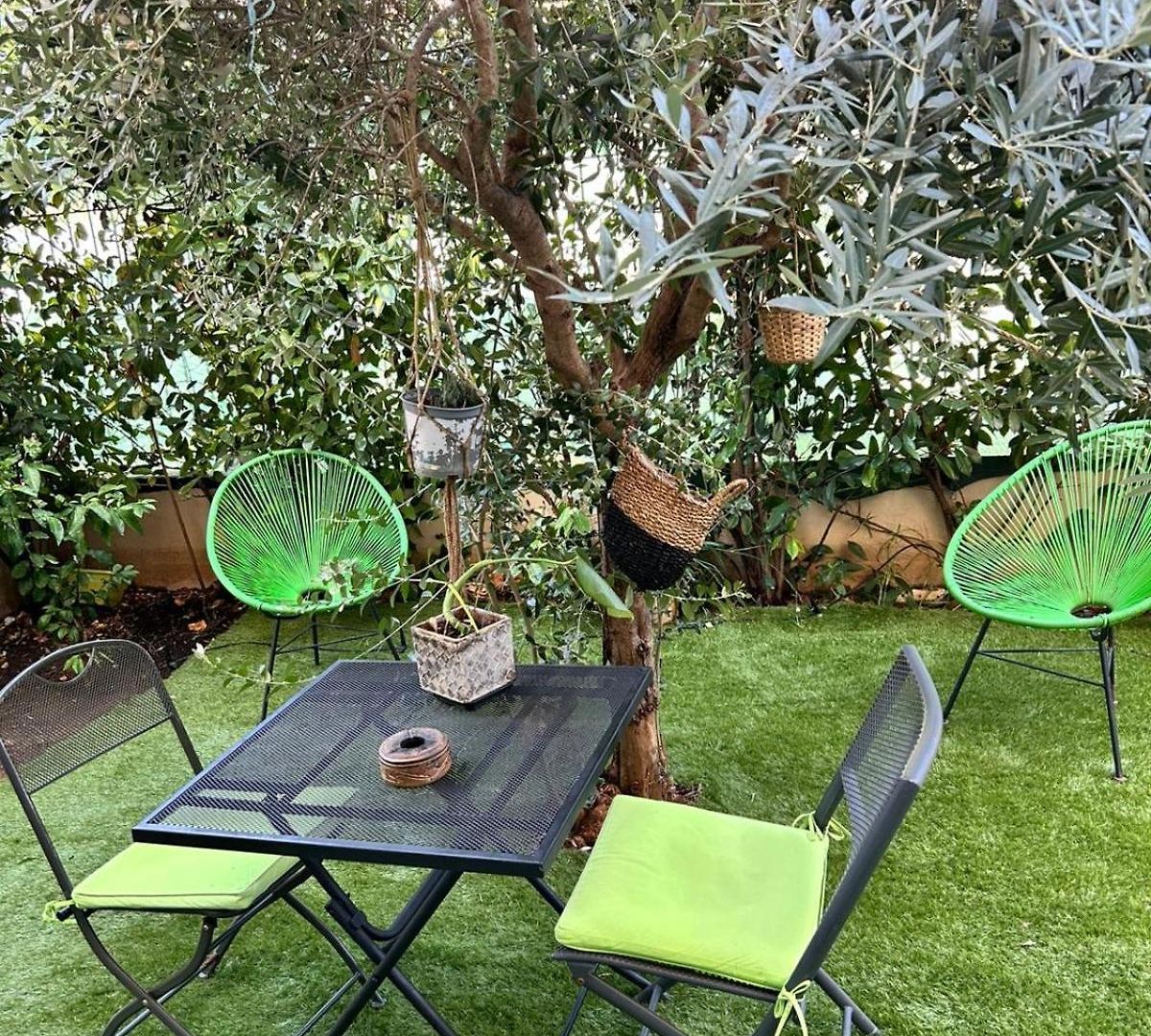 Magnifique Avec Terrasse Et Jardin Appartement