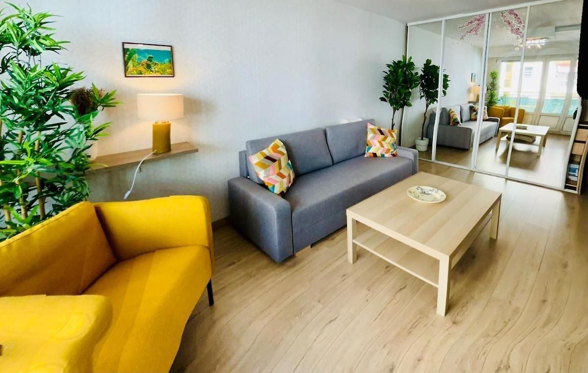 Bel Spacieux Avec Joli Balcon Arboré, Calme, Bien Situé, Centre * Nice
