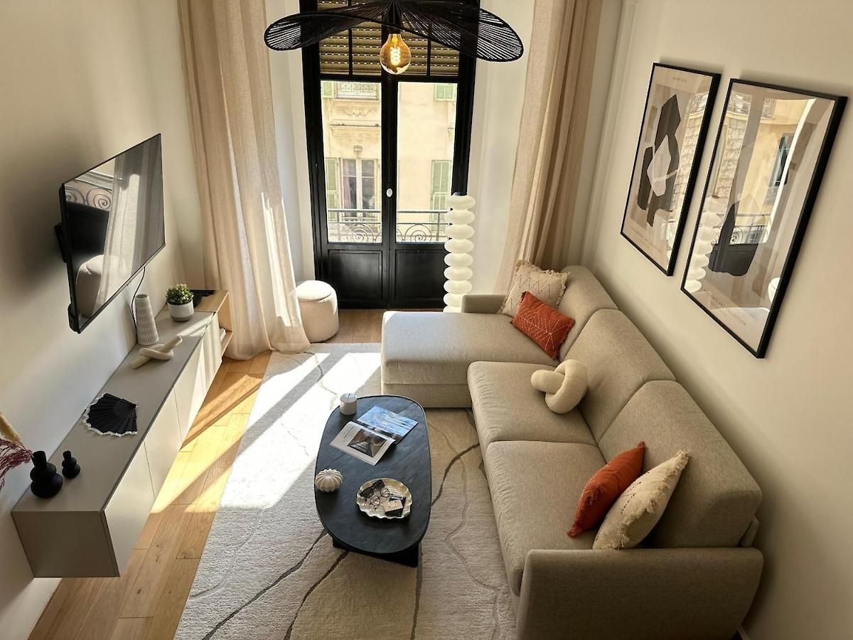 Appartement Chic Et Confort- Nice- 3 à 5 Personnes *