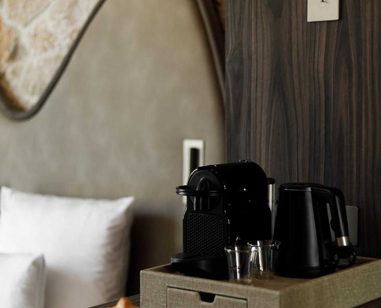 Hotel Notre Dame - Self Check-in