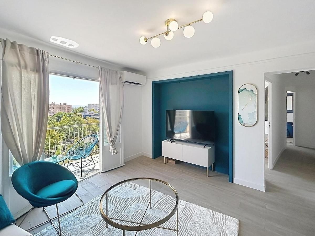 Beautiful 4 Sea Airport Appartement