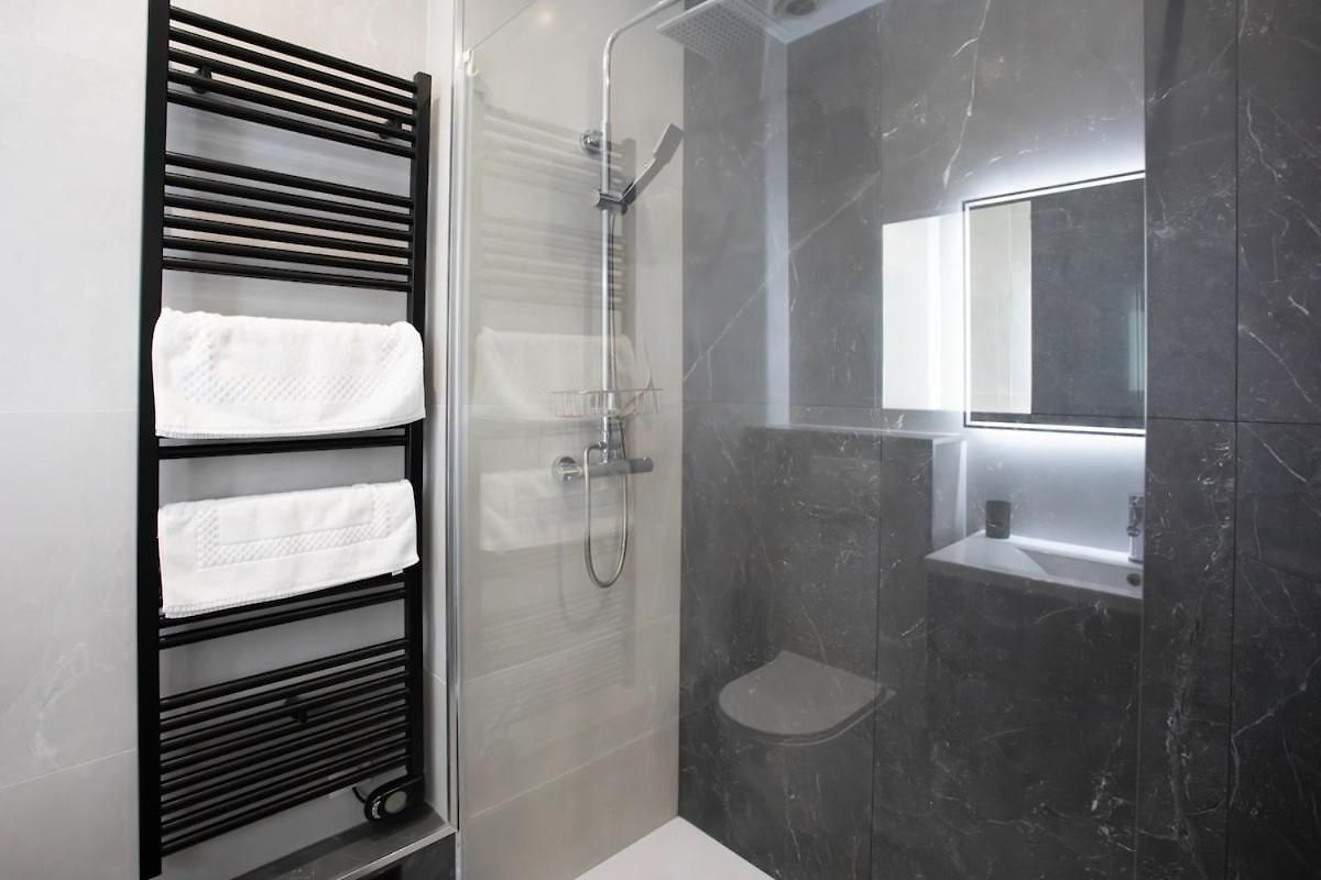 L4 Staywizus - 2bdr Des Postes Central, Massena Ac 2balconies Appartement *