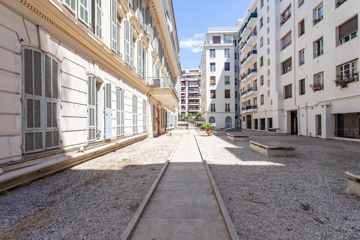 L4 Staywizus - 2bdr Des Postes Central, Massena Ac 2balconies Nice