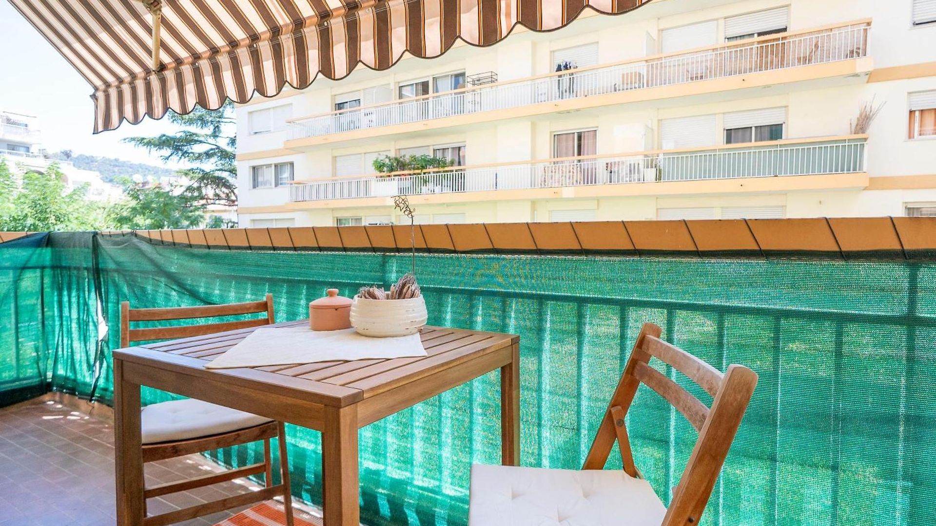 Appartement Superbe 2 Pièces Contemporain Au Cœur De