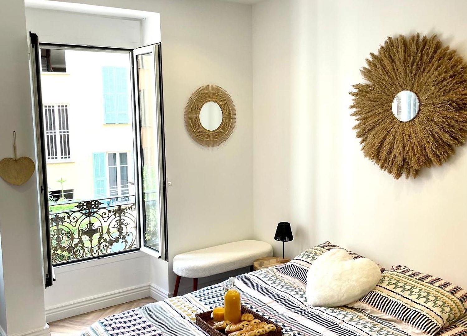 Appartement 2 Pièces Avec Balcon *