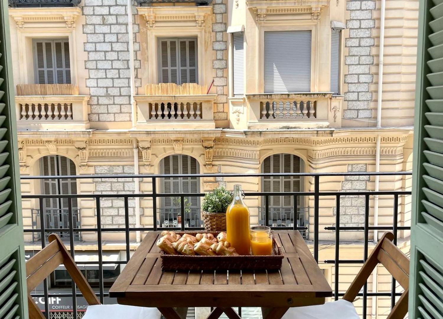 2 Pièces Avec Balcon Nice