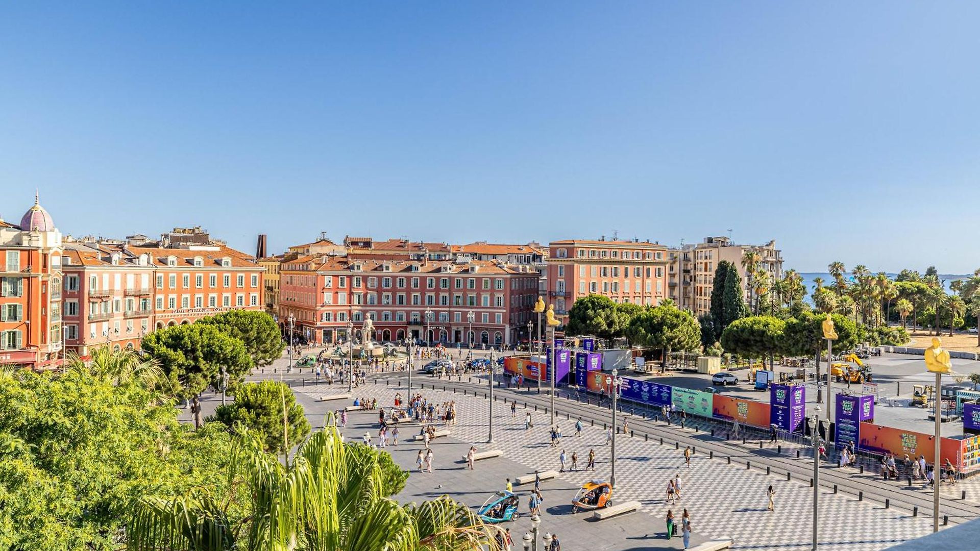Exceptional Location, 2br Right On Place Massena, Newly Renovated * Nice