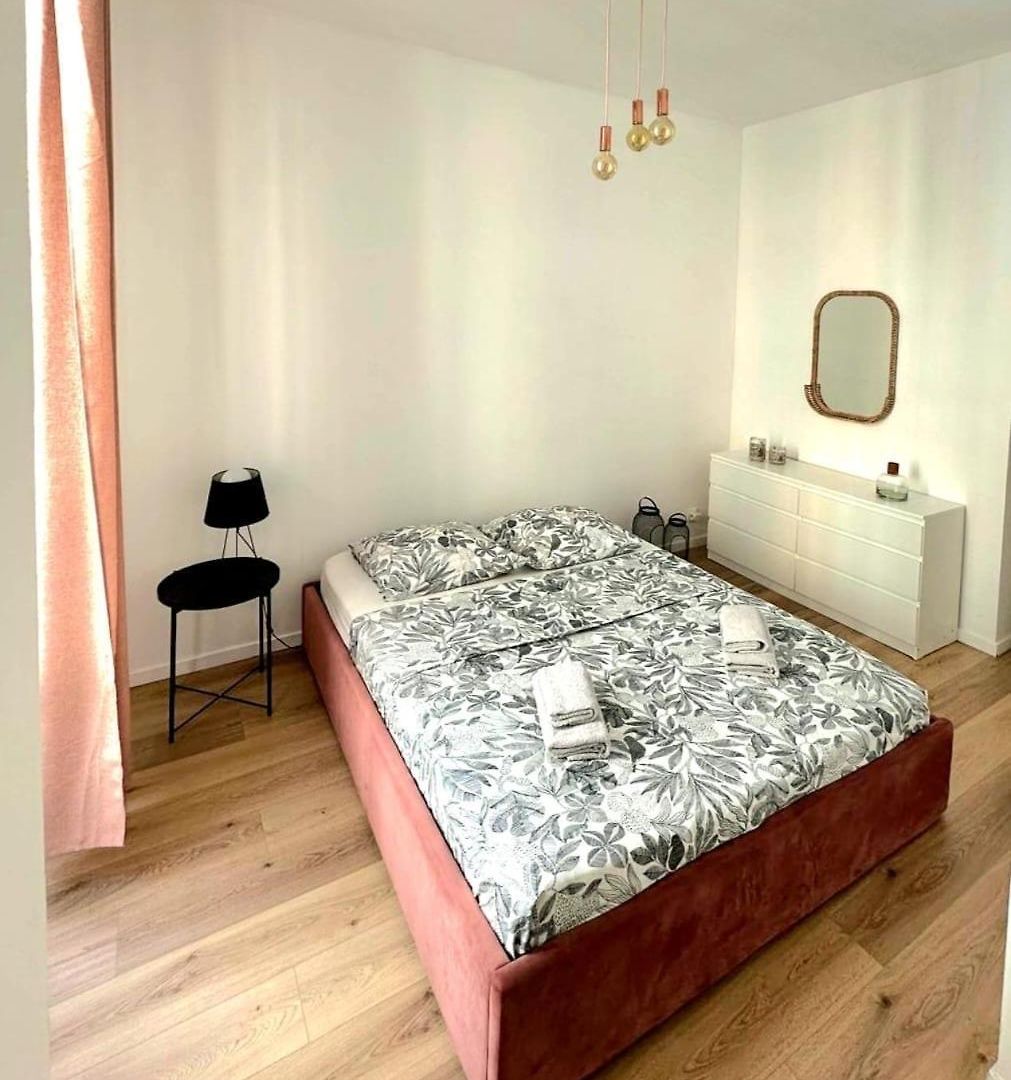 Heart Of Beautiful 3 Bedrooms Nice