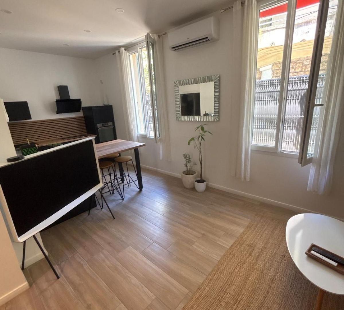 Renovated F3 Parking Clim Mont Boron * Nice