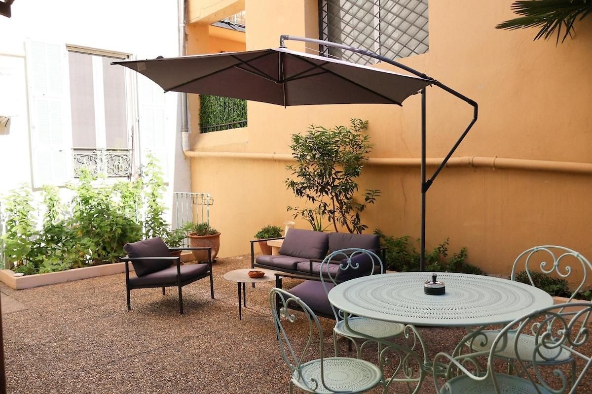 Close To Sea Center 130m2 * Nice