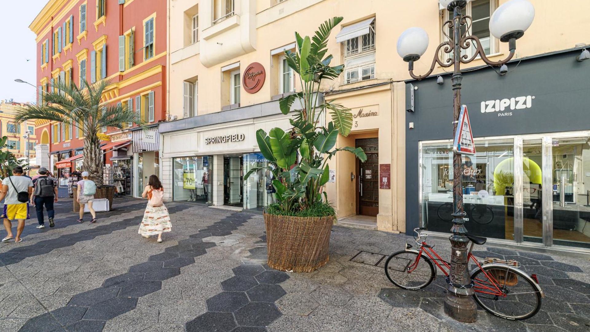 Ultra Rue Massena 1 Bdr Nice