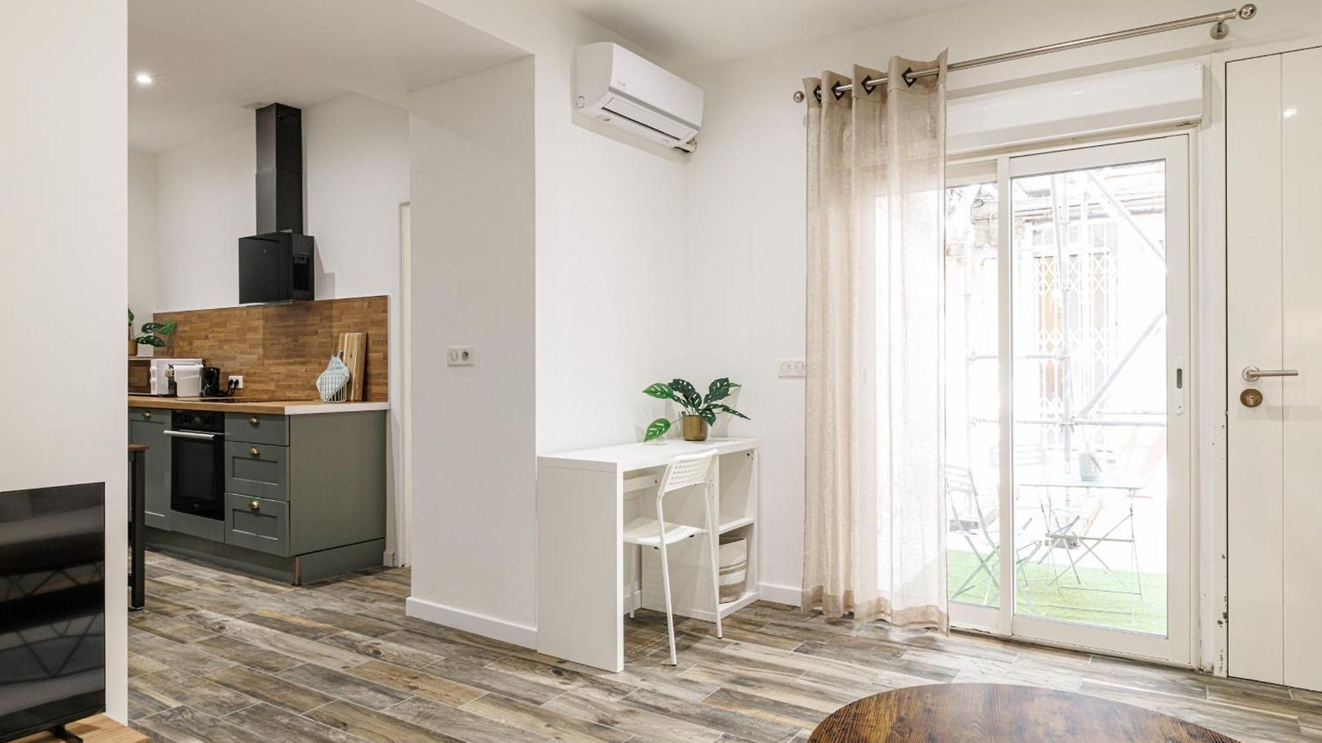 Ultra Rue Massena 1 Bdr *