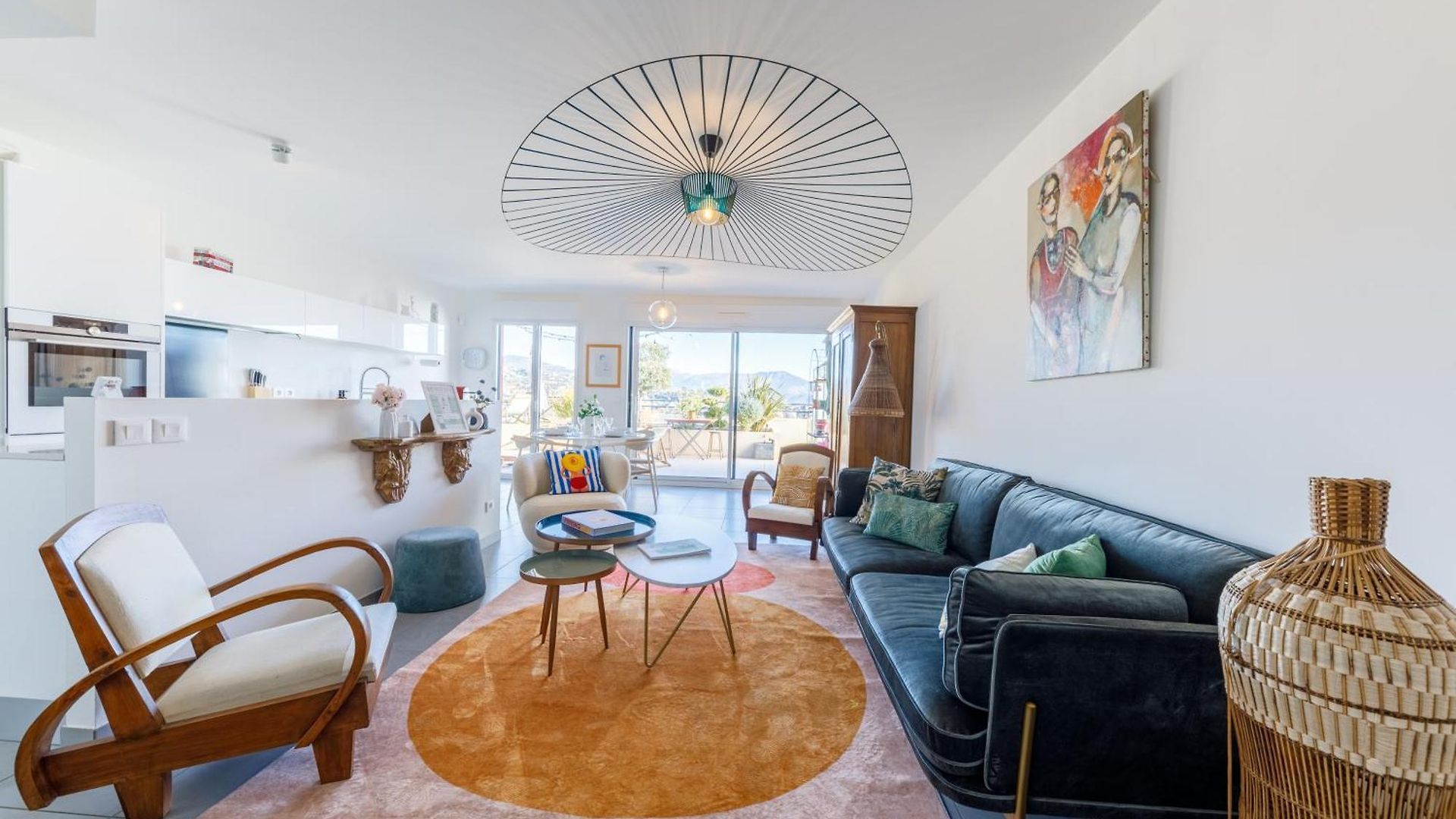 Apartment Hill A Terrasse 130m2, Vue Panoramique, Piscine, Parking Prive, Climatisation, Wifi Nice