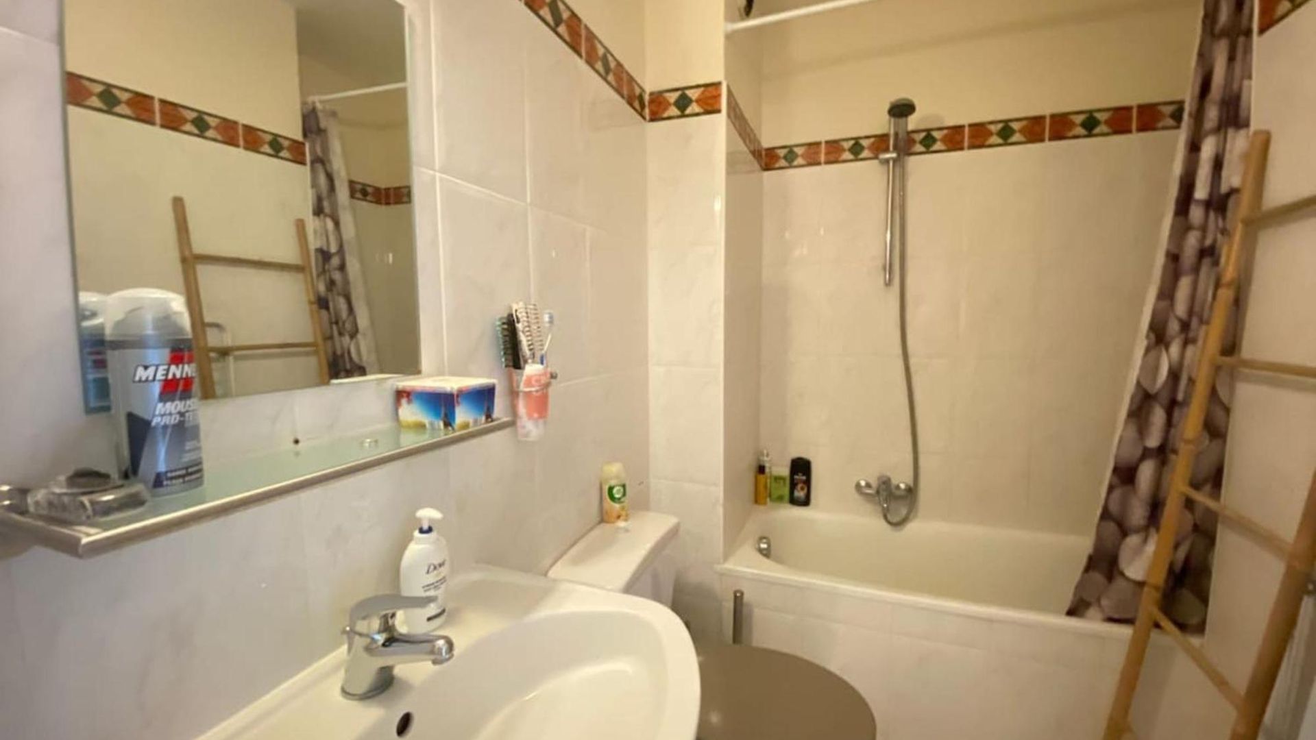 Beautiful On The Heights Of - Parking Appartement