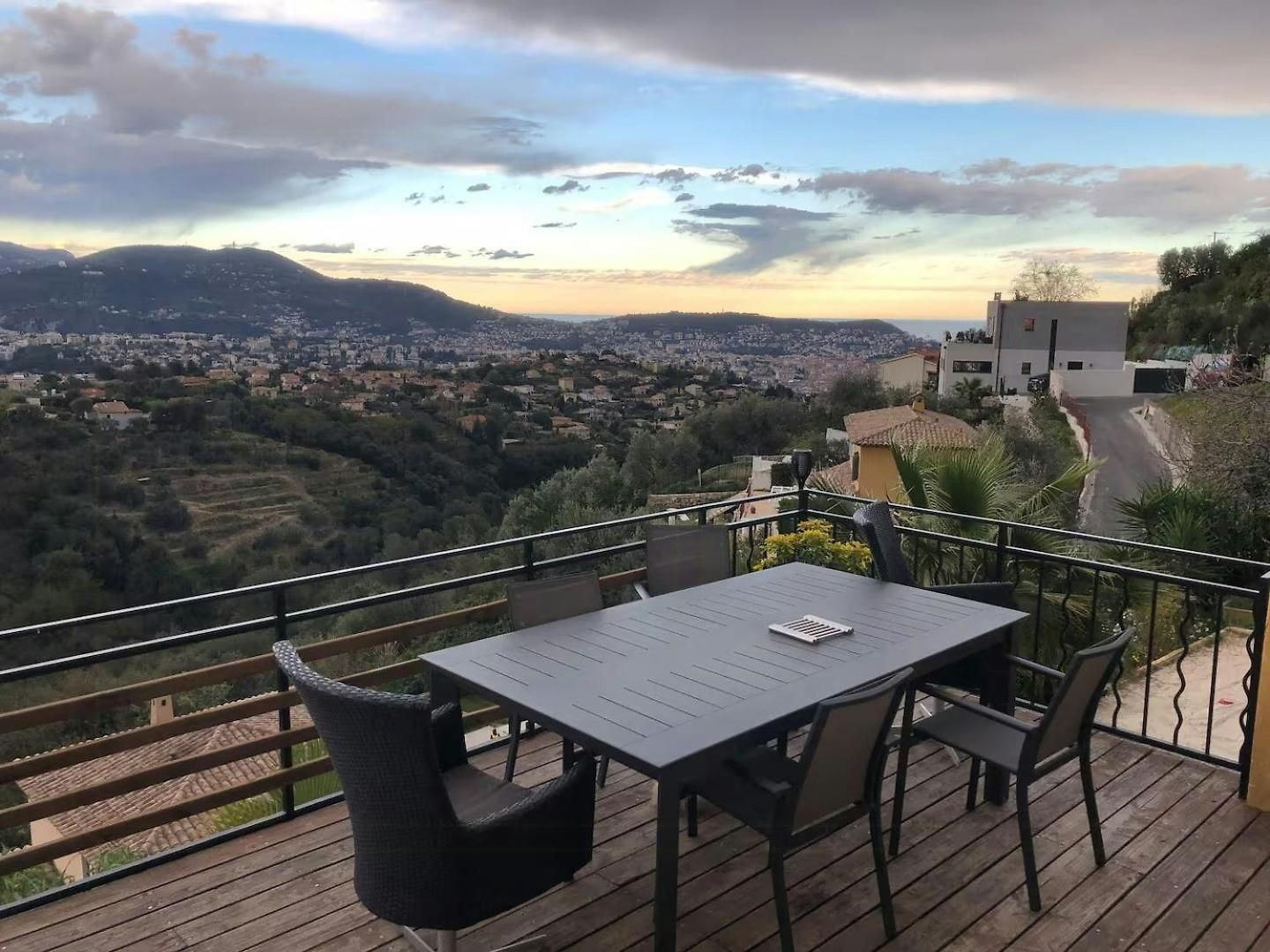 Hébergement de vacances Duplex In With Private Pool In Hills