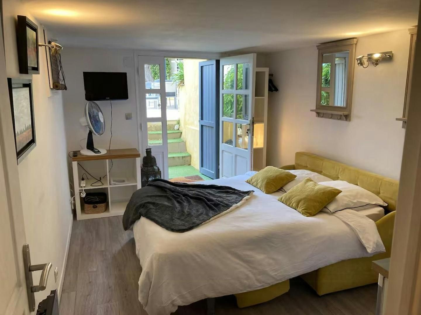Hébergement de vacances Duplex In With Private Pool In Hills