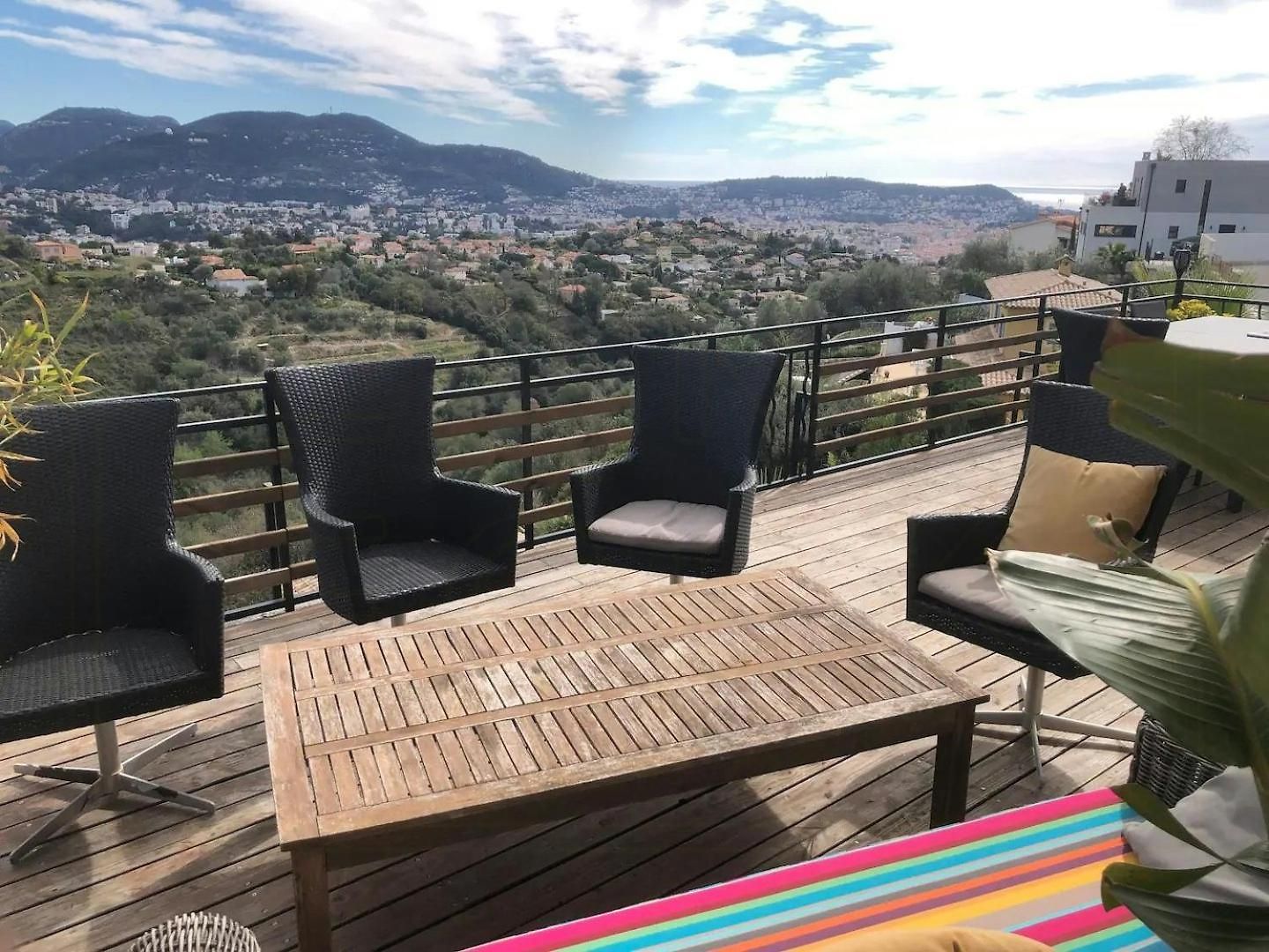 Duplex In With Private Pool In Hills *