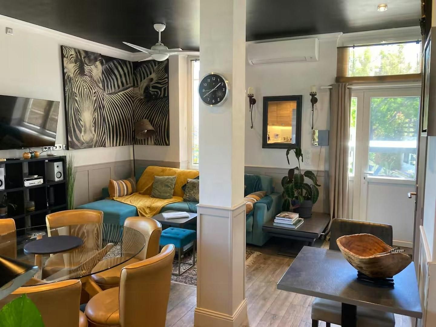 Hébergement de vacances Duplex In With Private Pool In Hills *