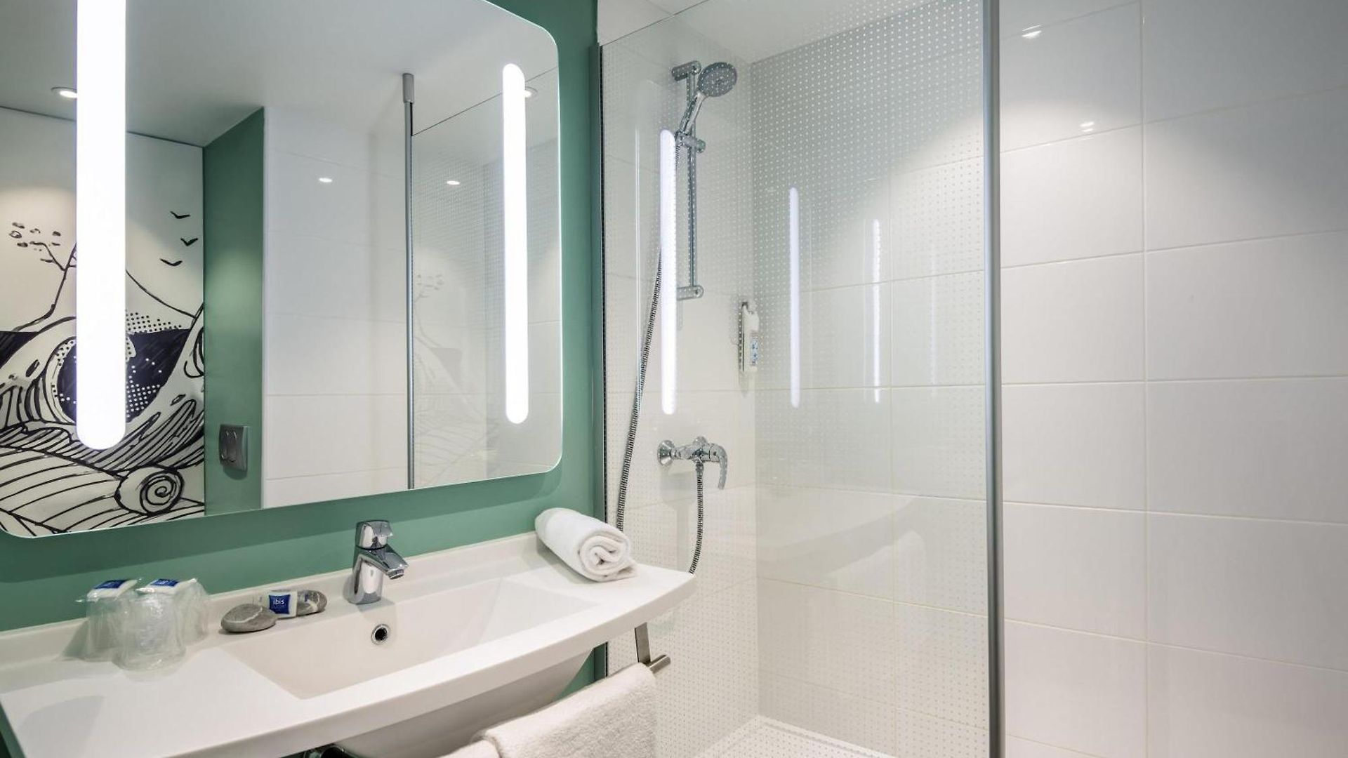 Ibis Budget Californie Lenval Hotel Nice