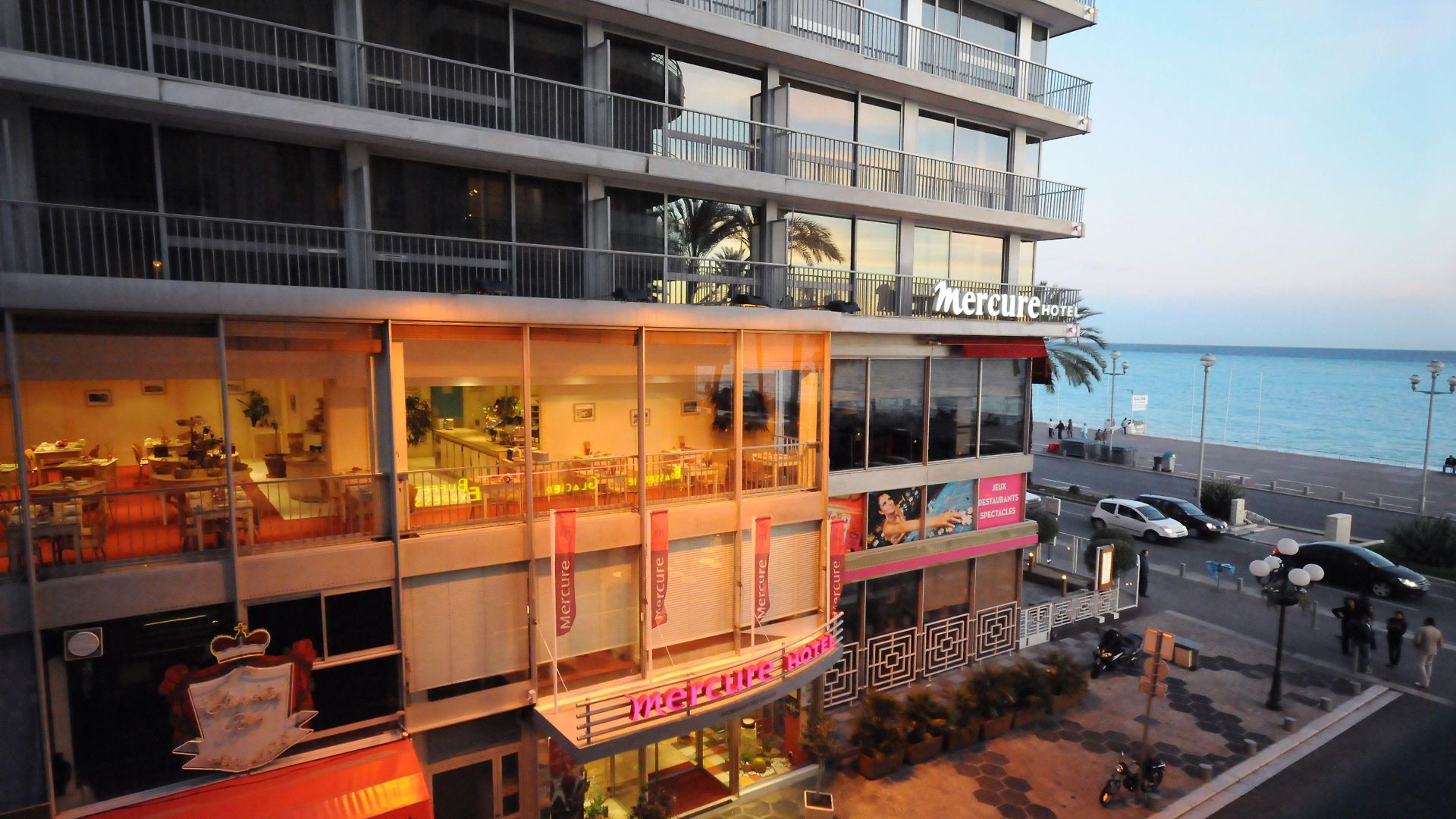 Mercure Promenade Des 4*