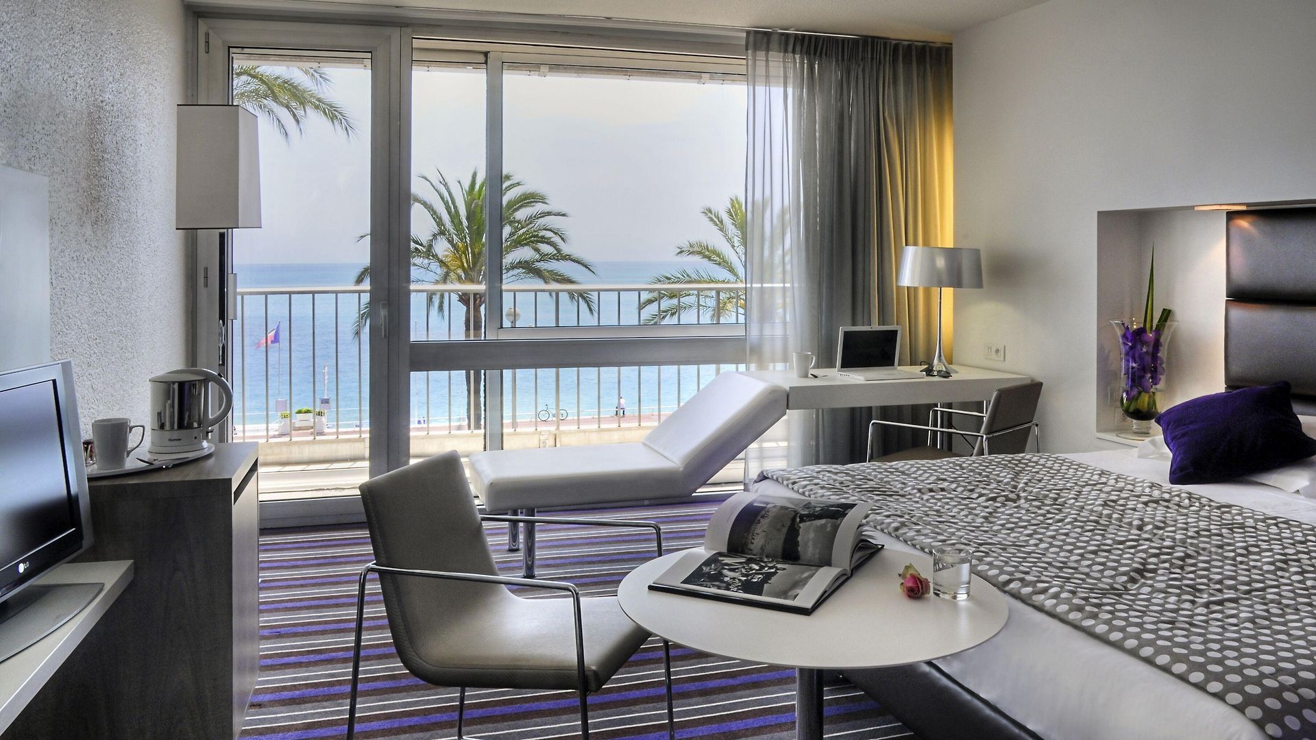 Hotel Mercure Promenade Des 4*