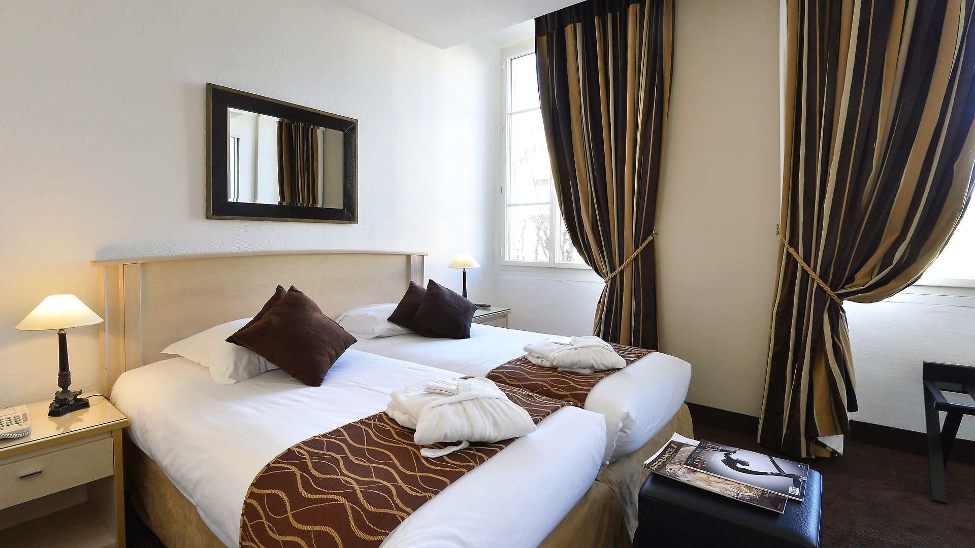 Apollinaire Hotel 4*