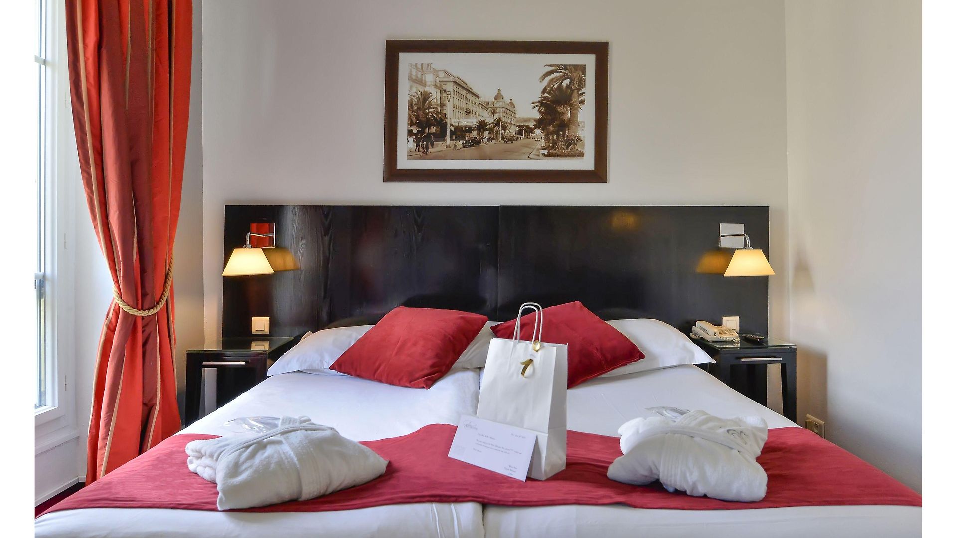 Apollinaire Hotel 4*