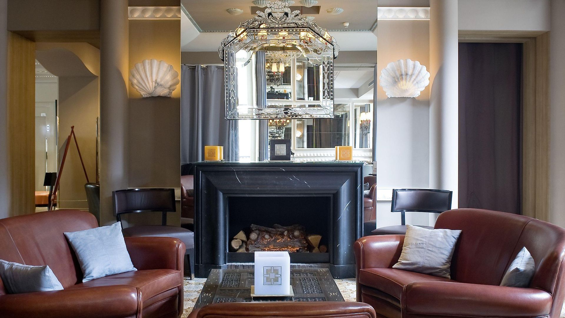 Apollinaire Hotel
